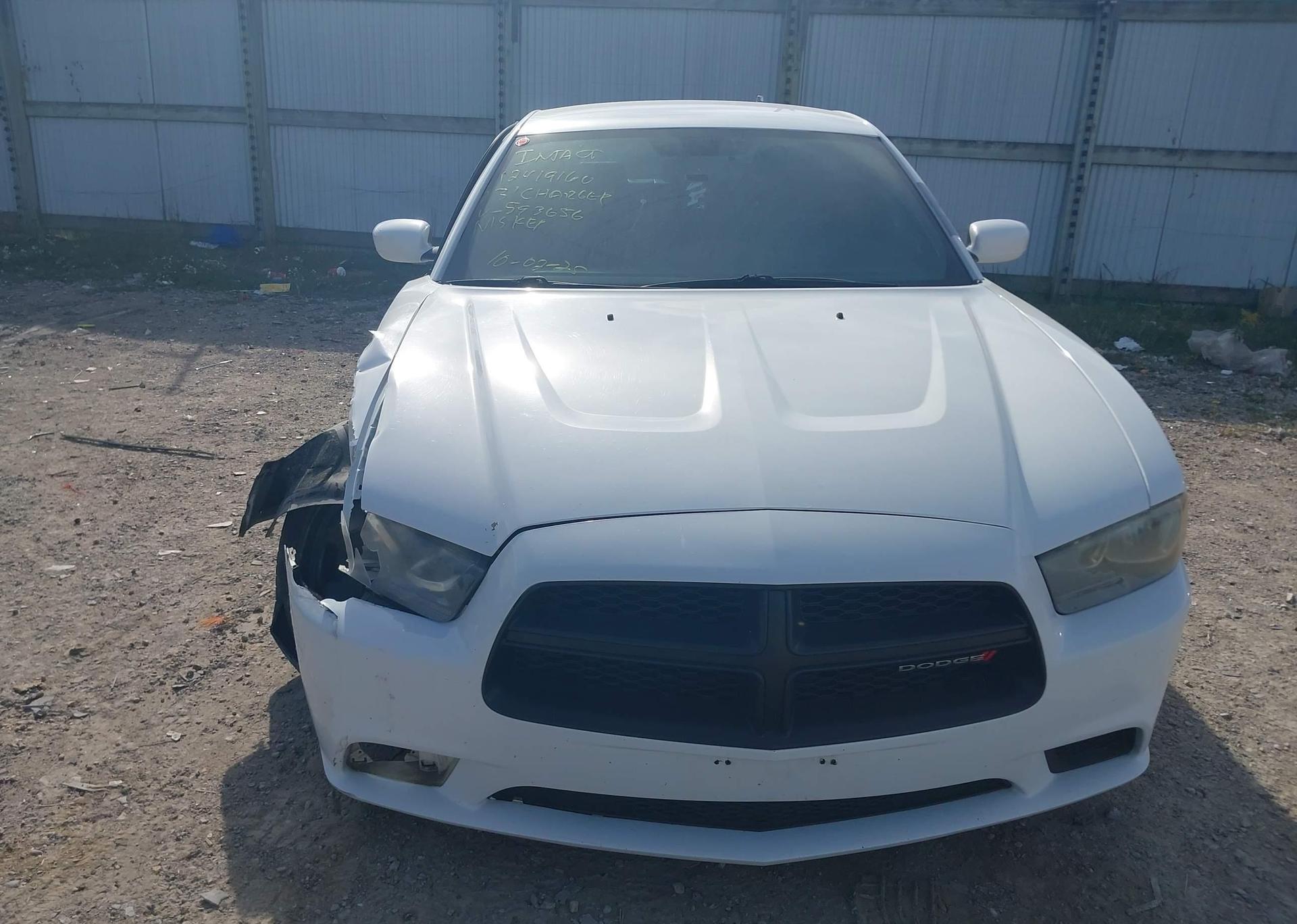 2013 DODGE CHARGER