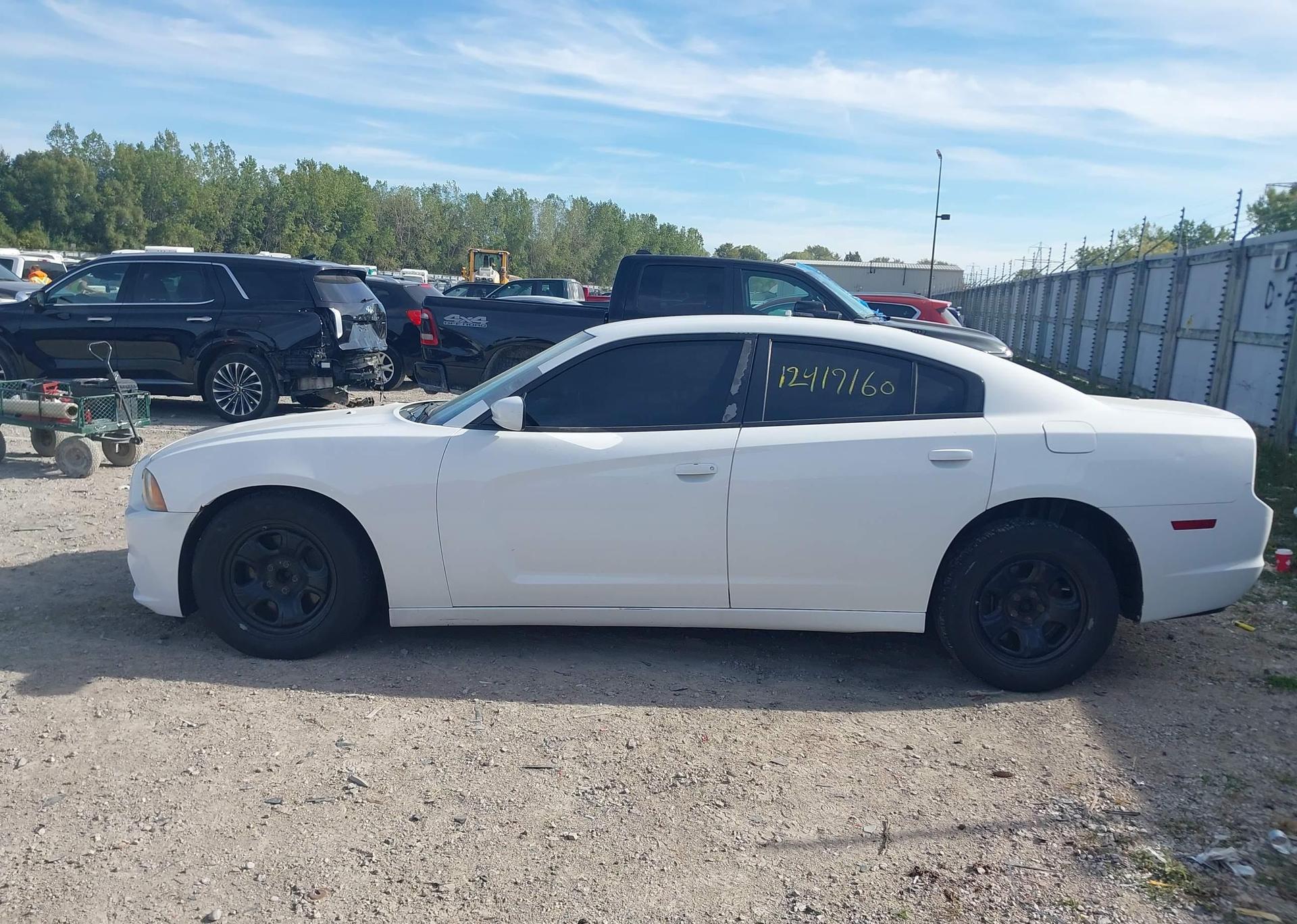 2013 DODGE CHARGER