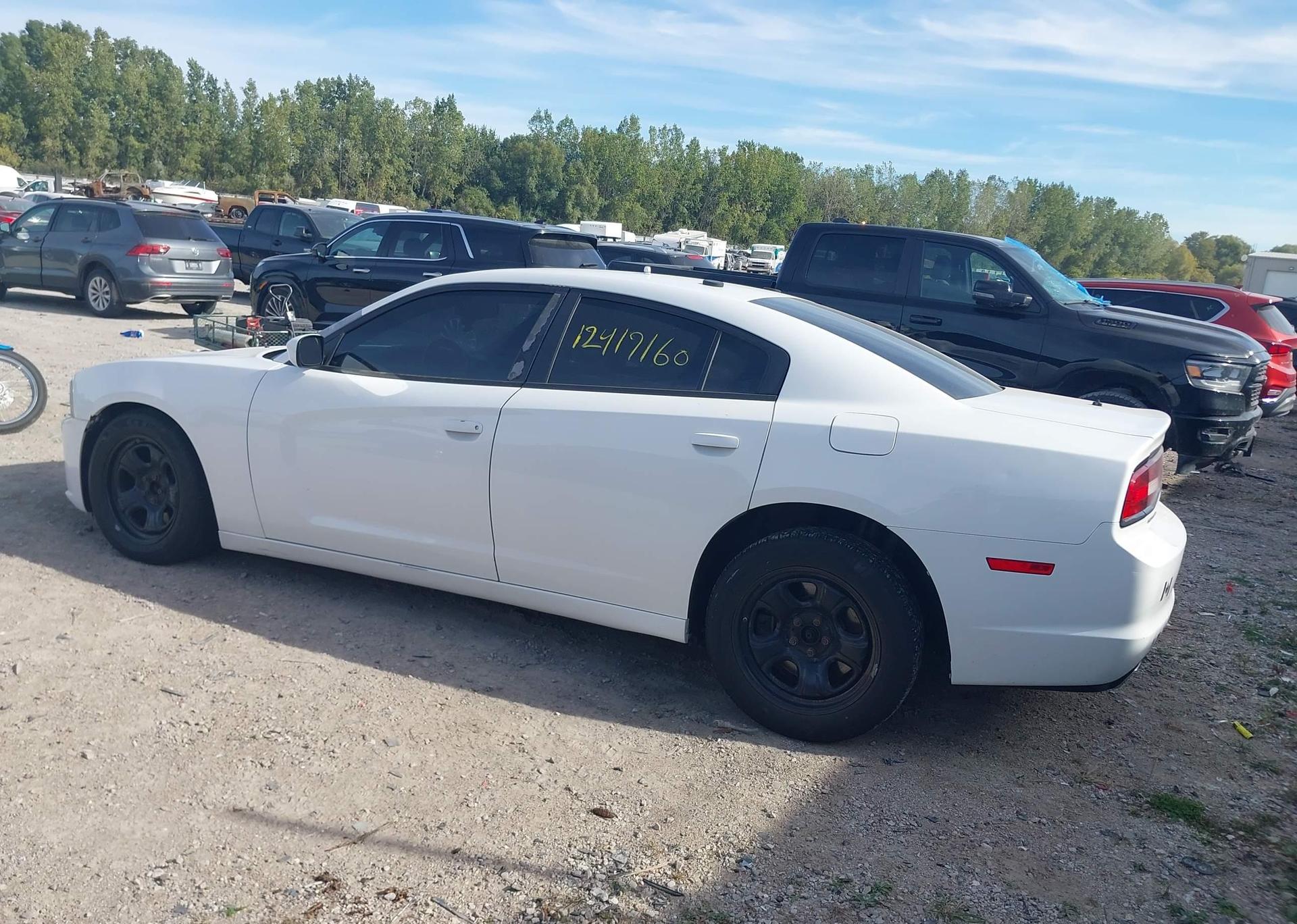 2013 DODGE CHARGER