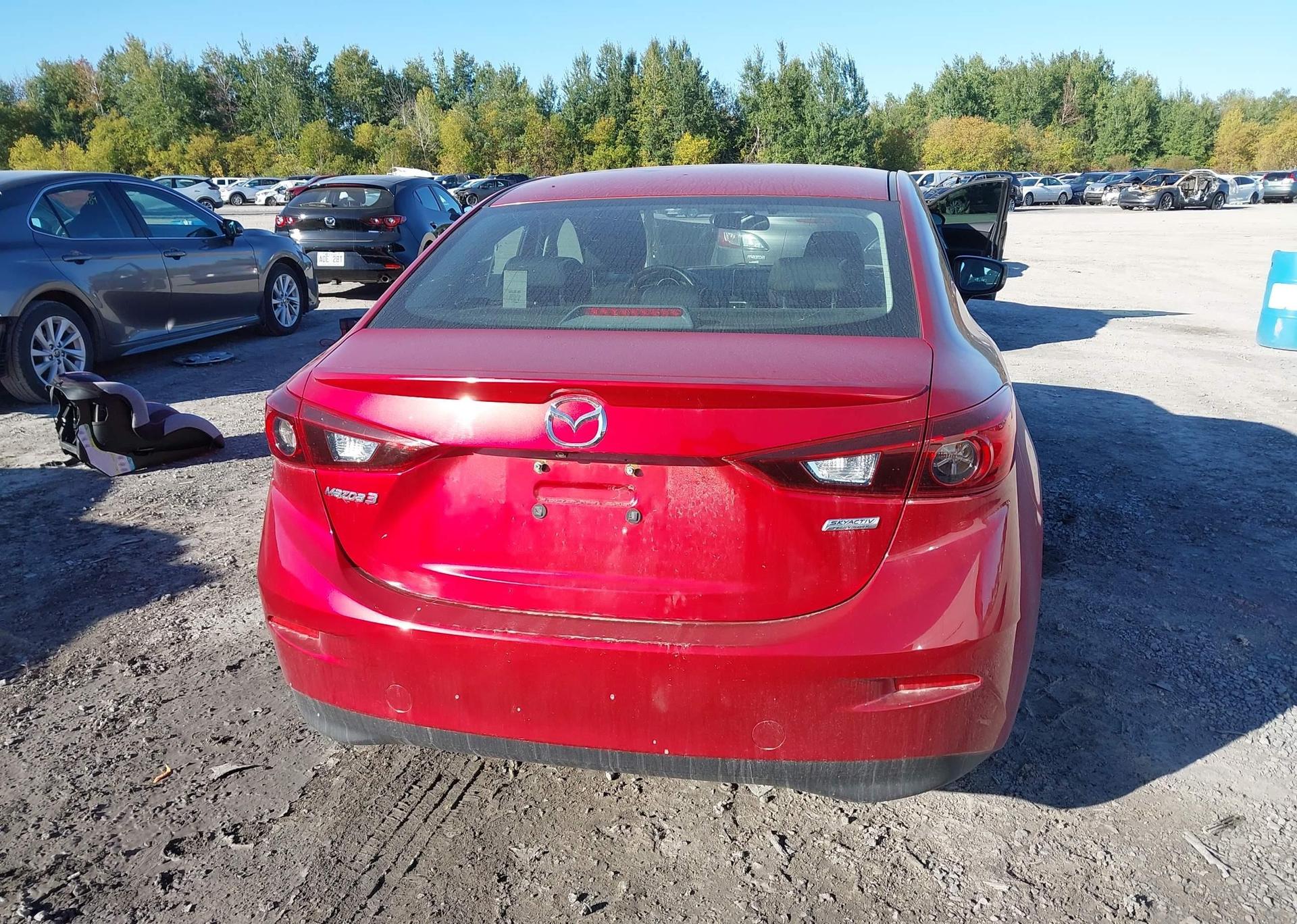 2015 MAZDA MAZDA3 GS