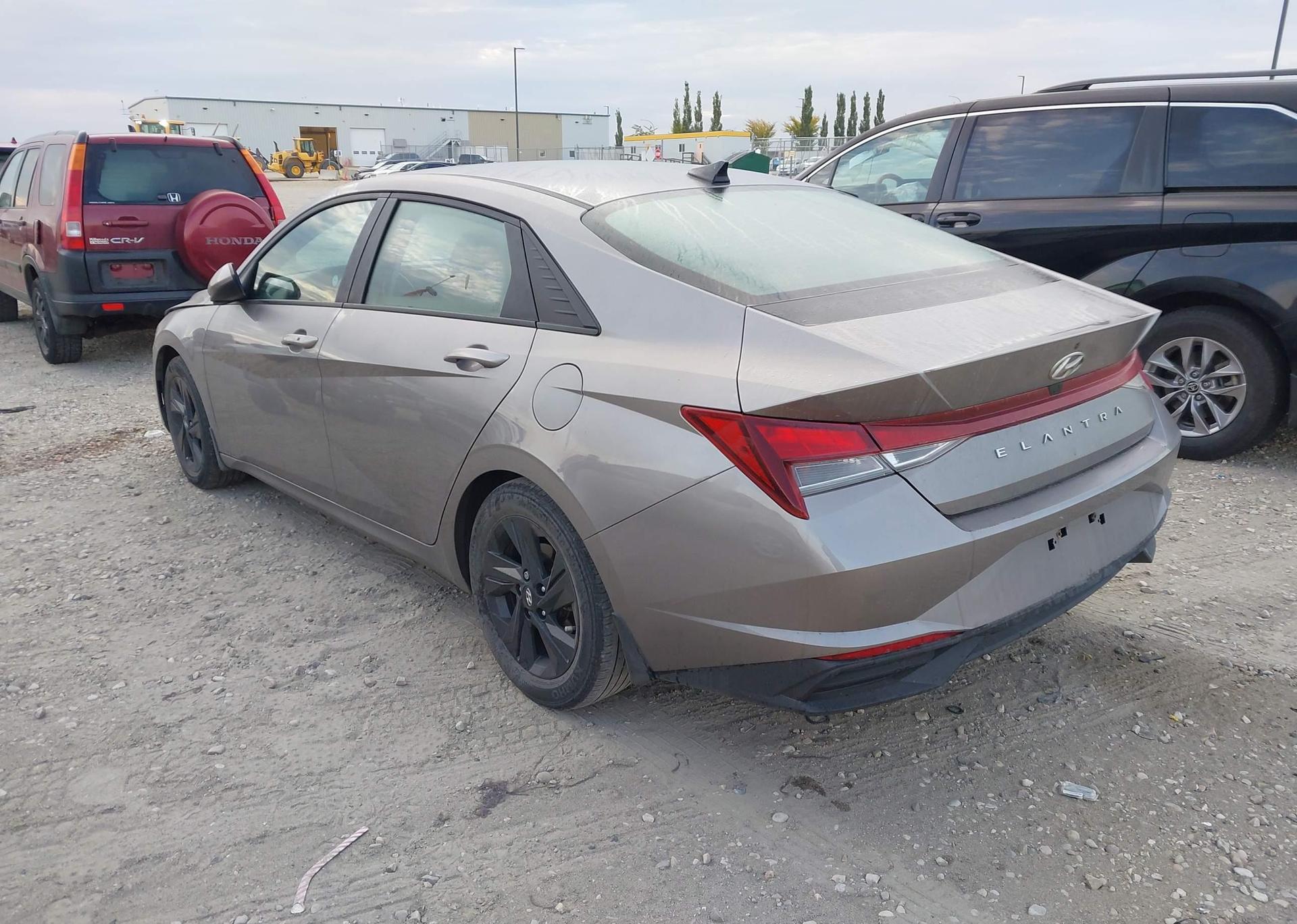 2023 HYUNDAI ELANTRA PREFERRED IVT WITH TECH PACKAGE
