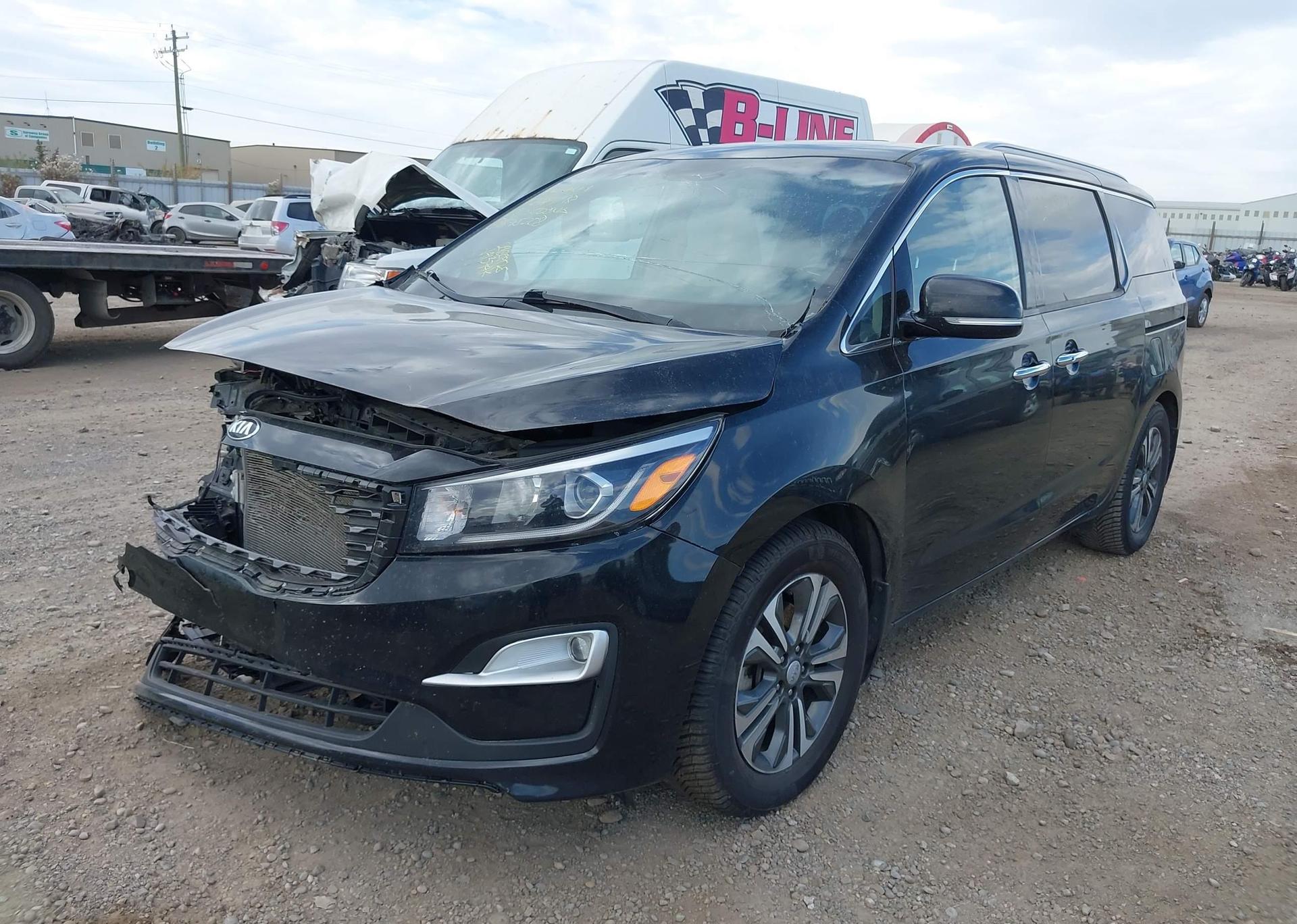 2019 KIA SEDONA SX