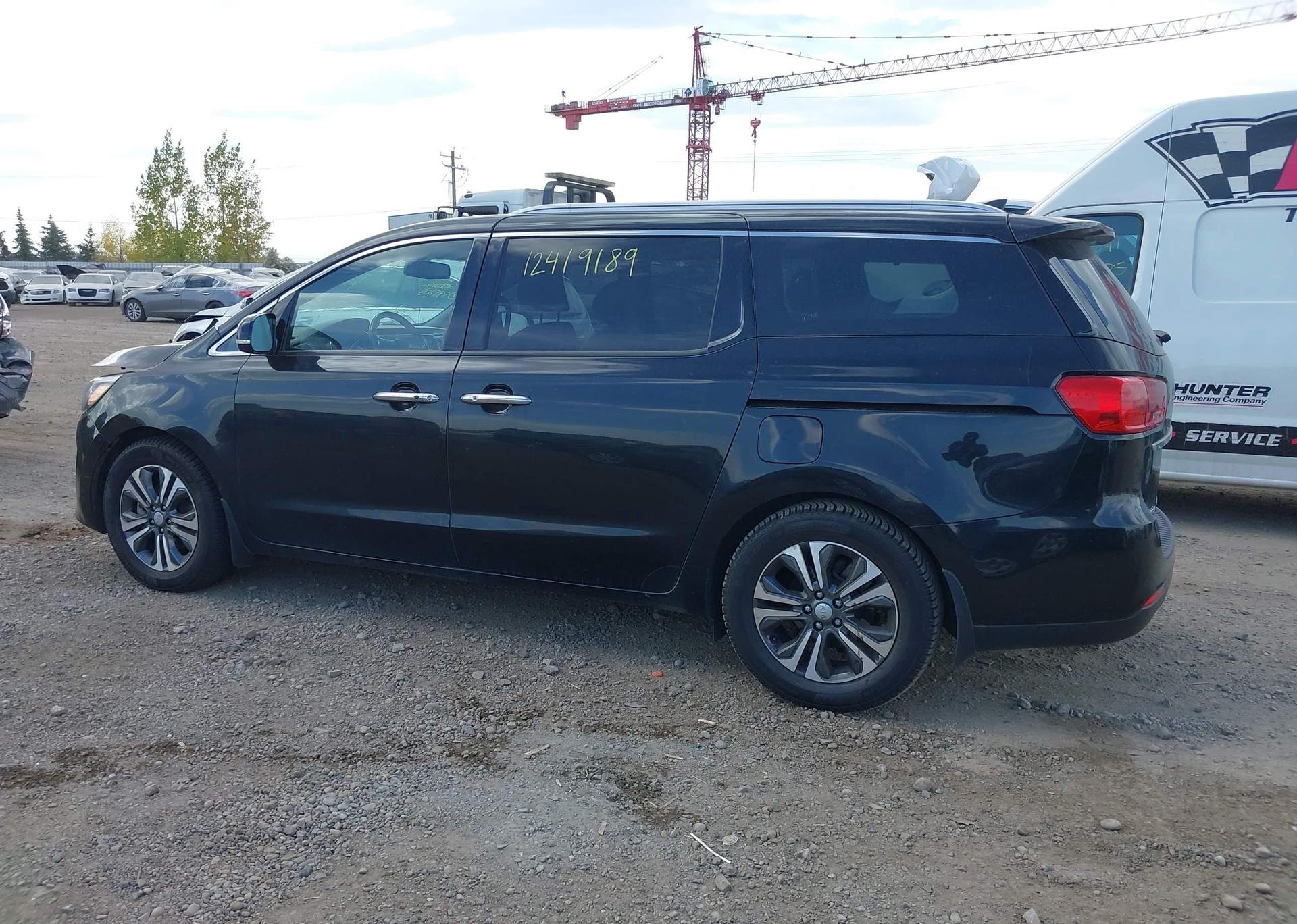 2019 KIA SEDONA SX
