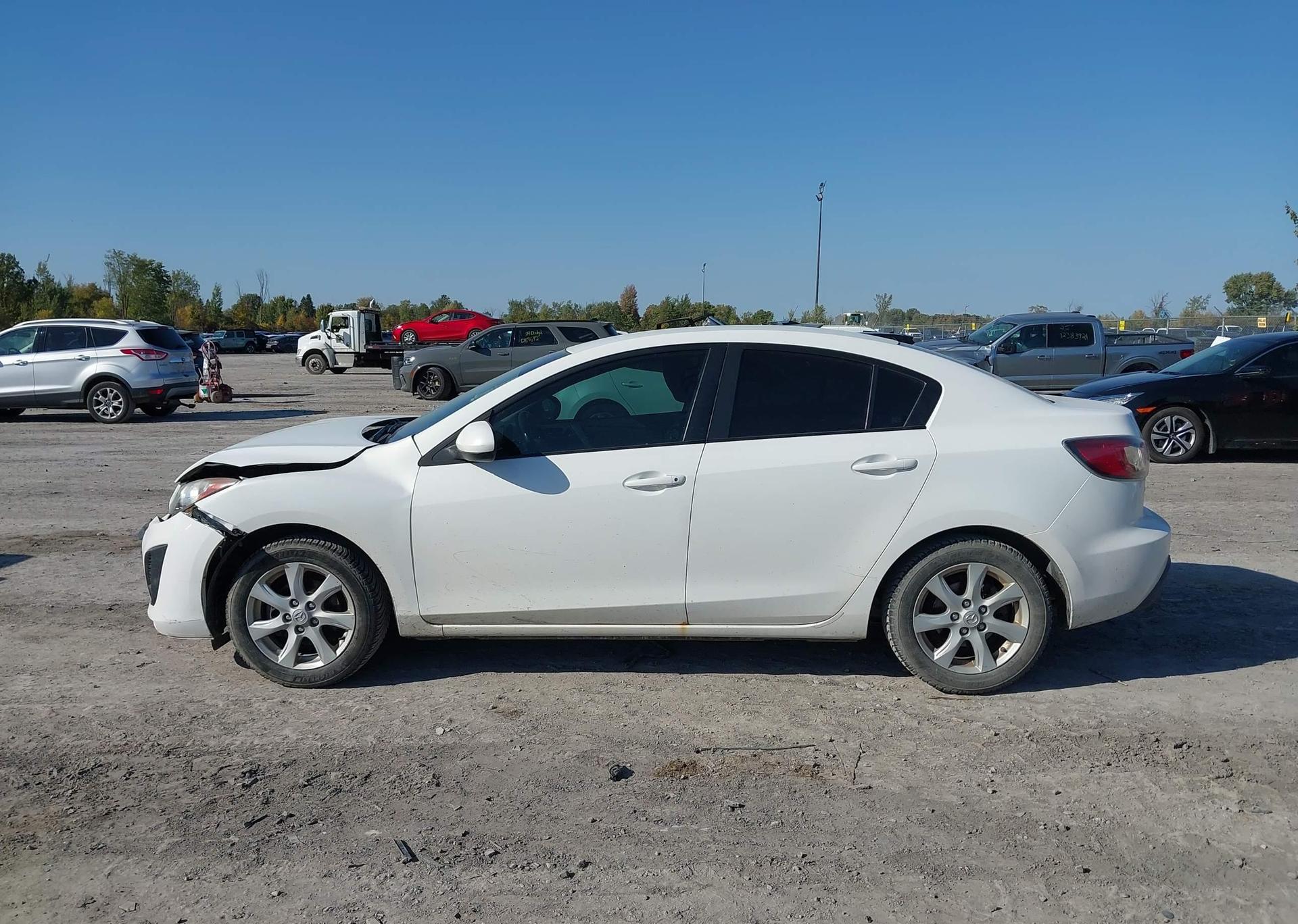 2011 MAZDA MAZDA3 GX