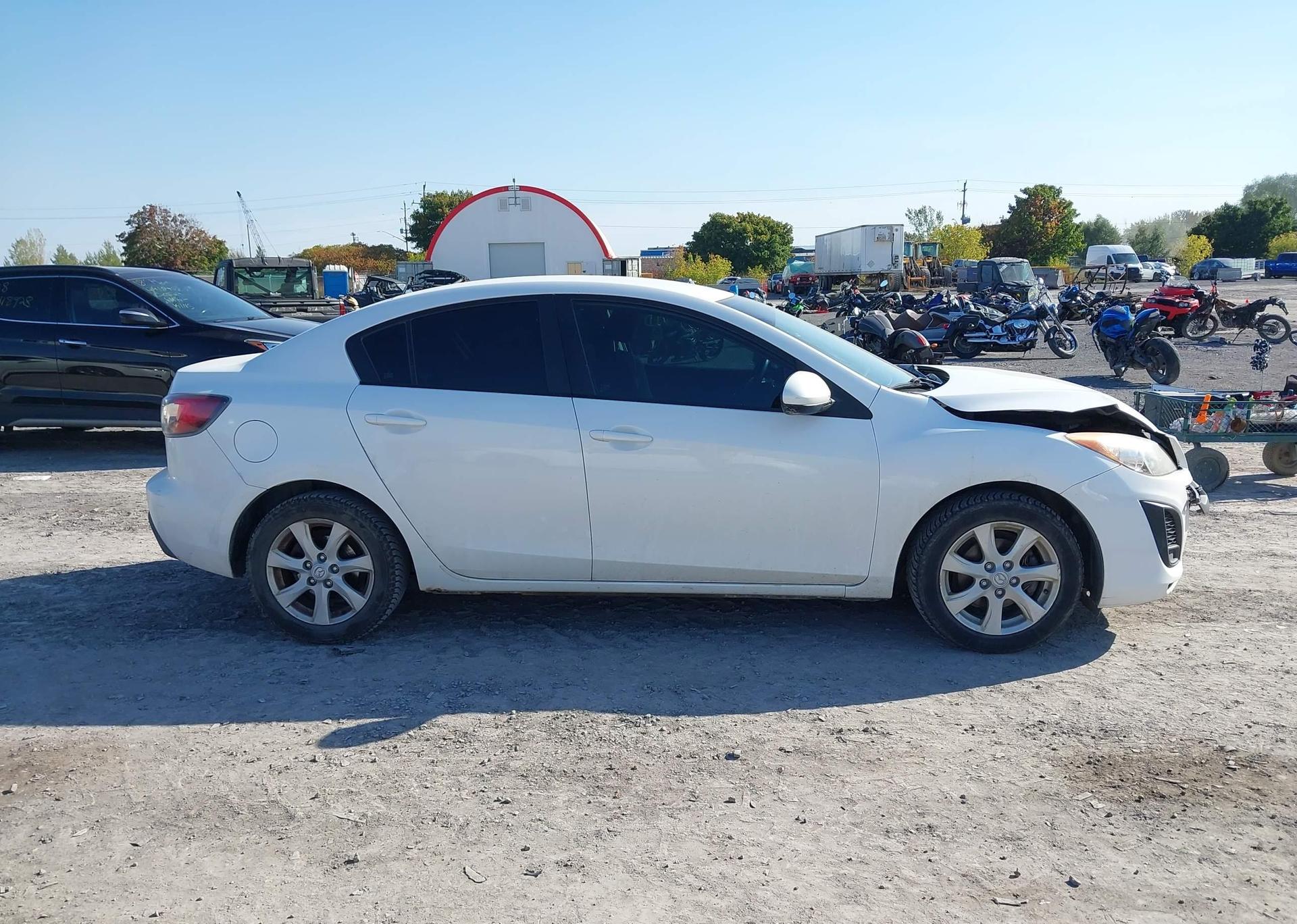 2011 MAZDA MAZDA3 GX