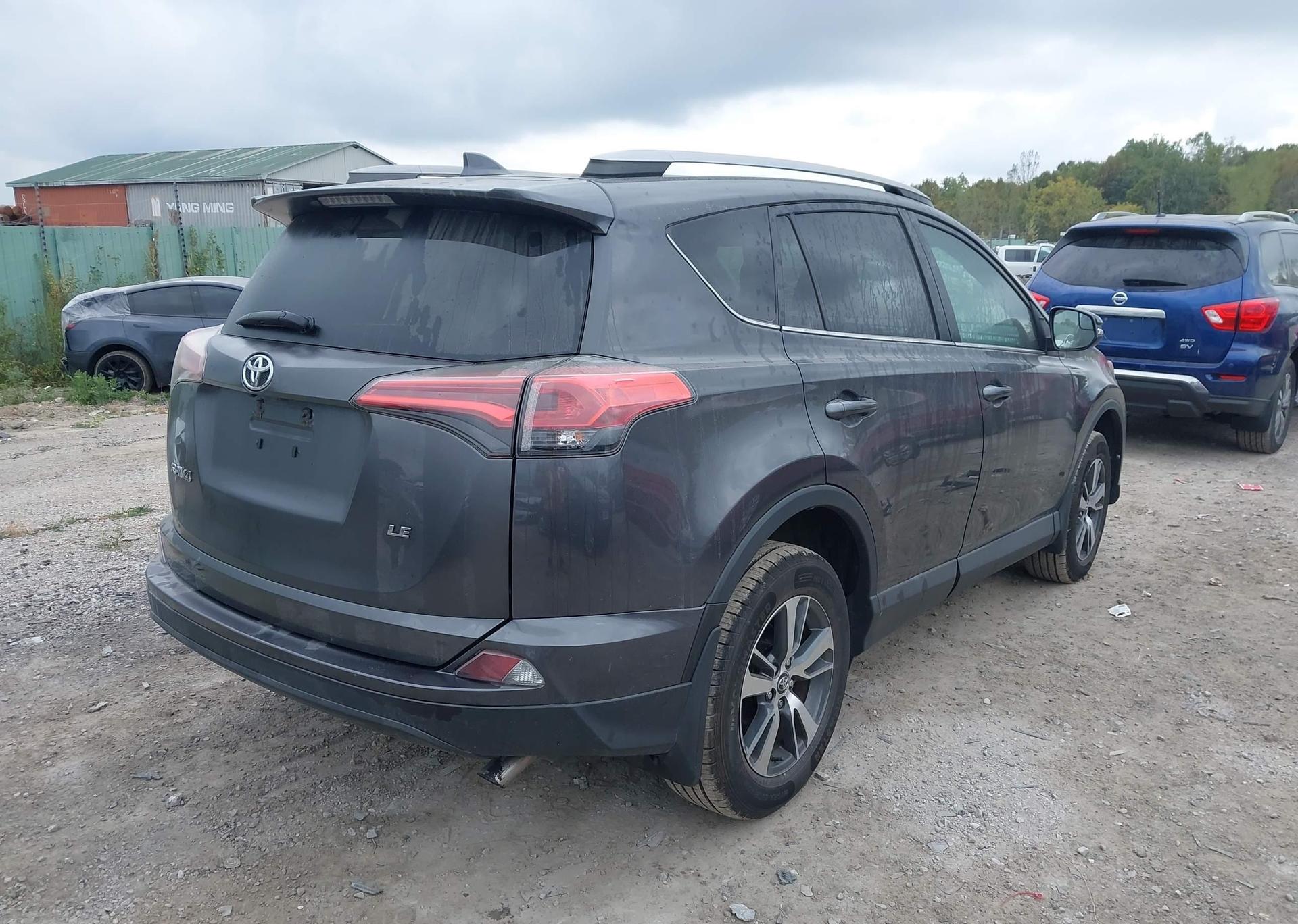 2018 TOYOTA RAV4 LE