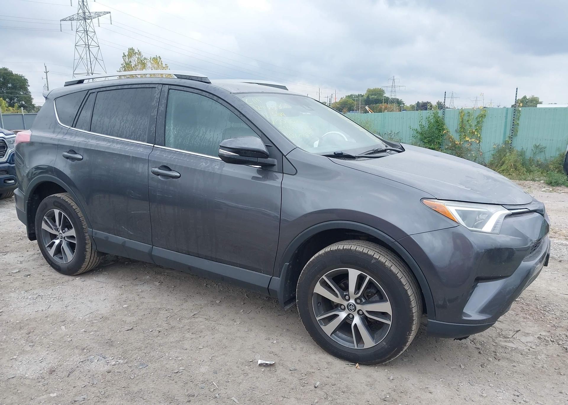 2018 TOYOTA RAV4 LE
