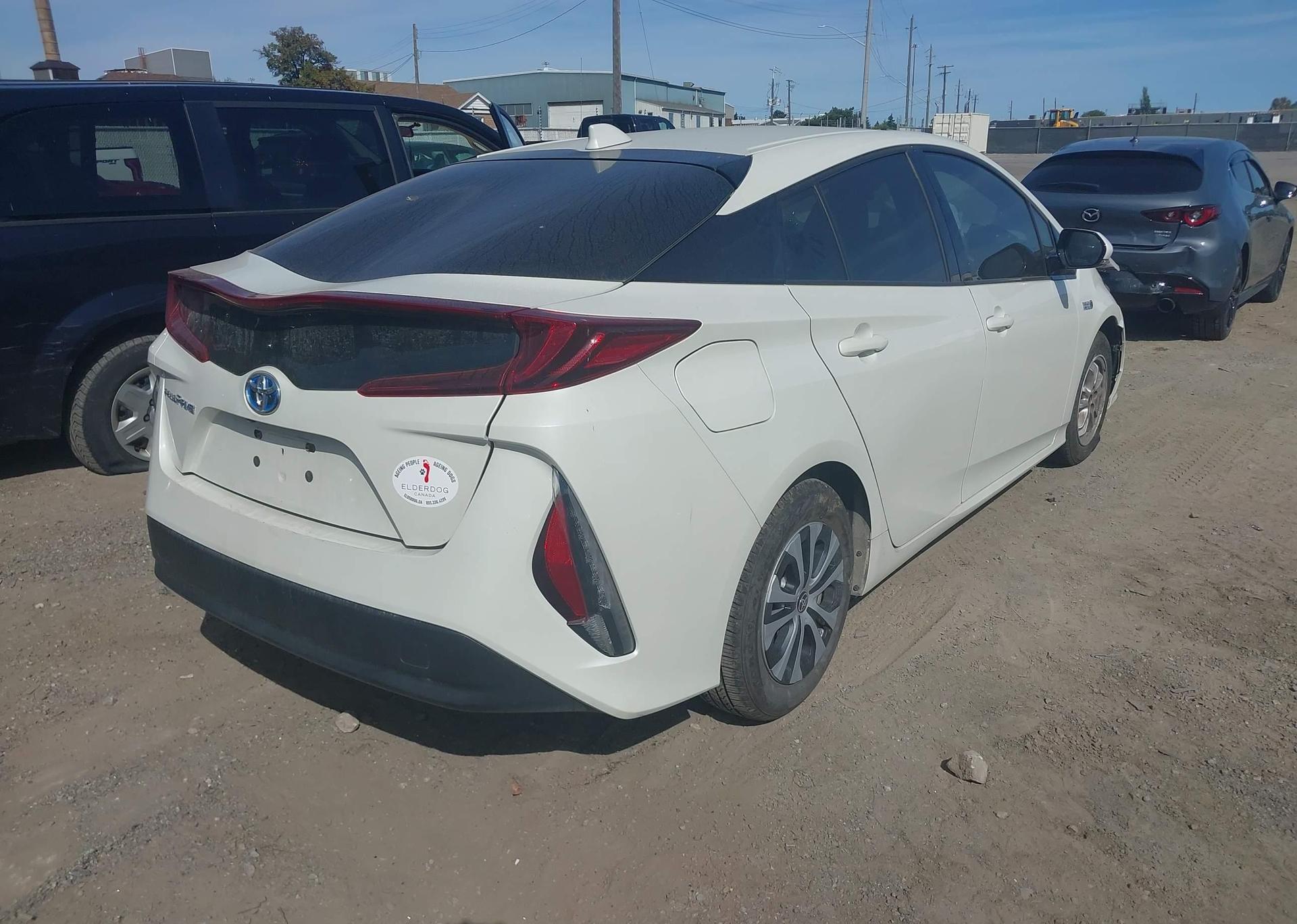 2020 TOYOTA PRIUS