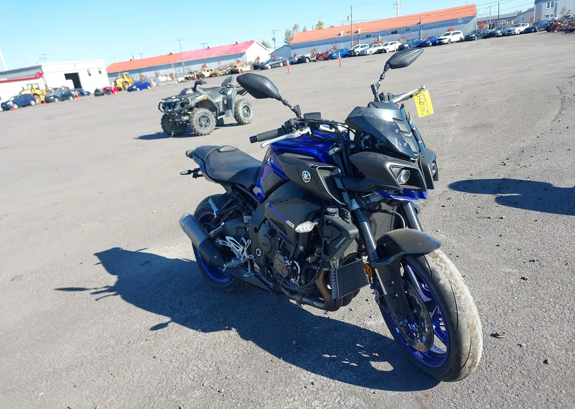 2018 YAMAHA MT-10