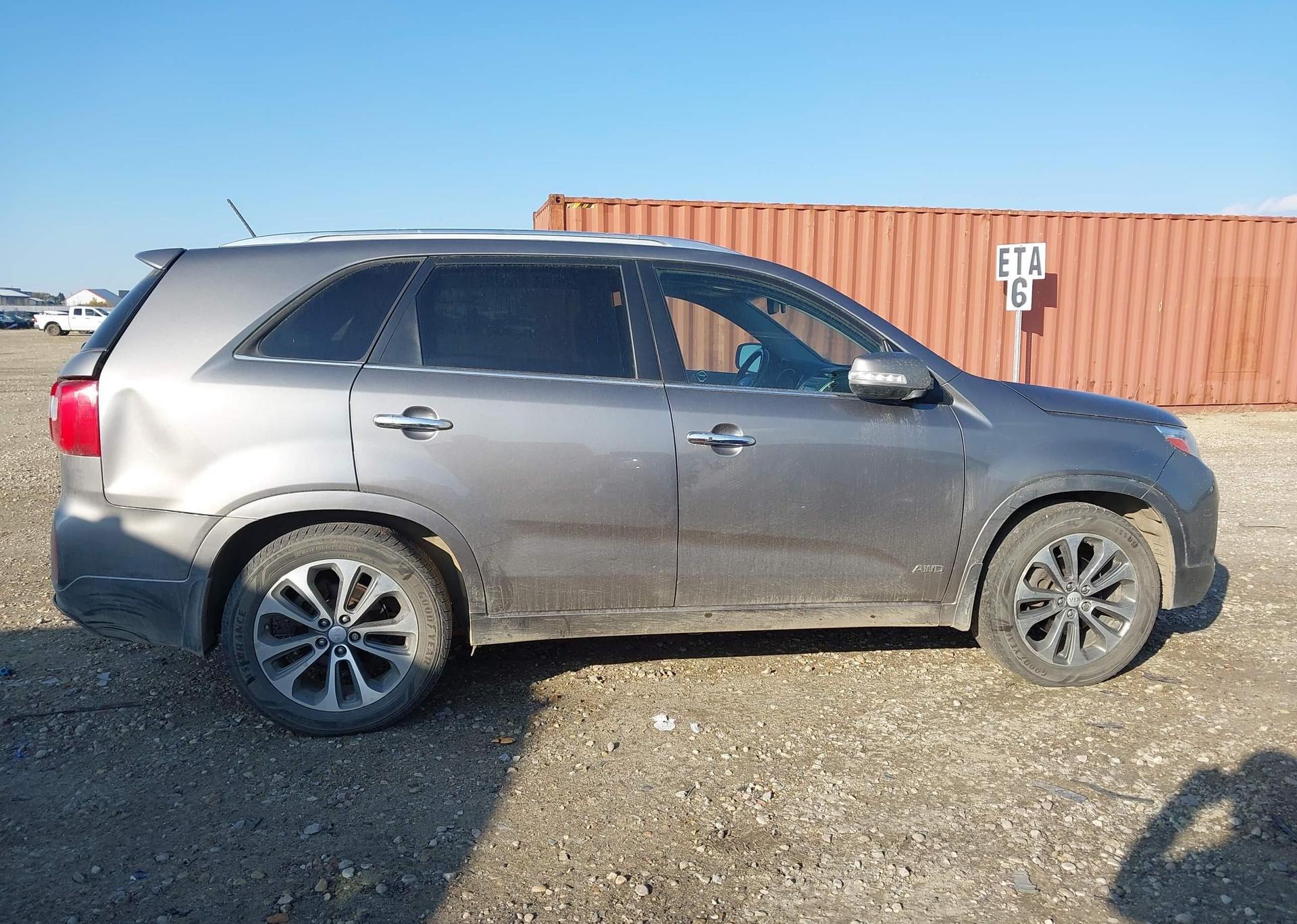 2015 KIA SORENTO SX