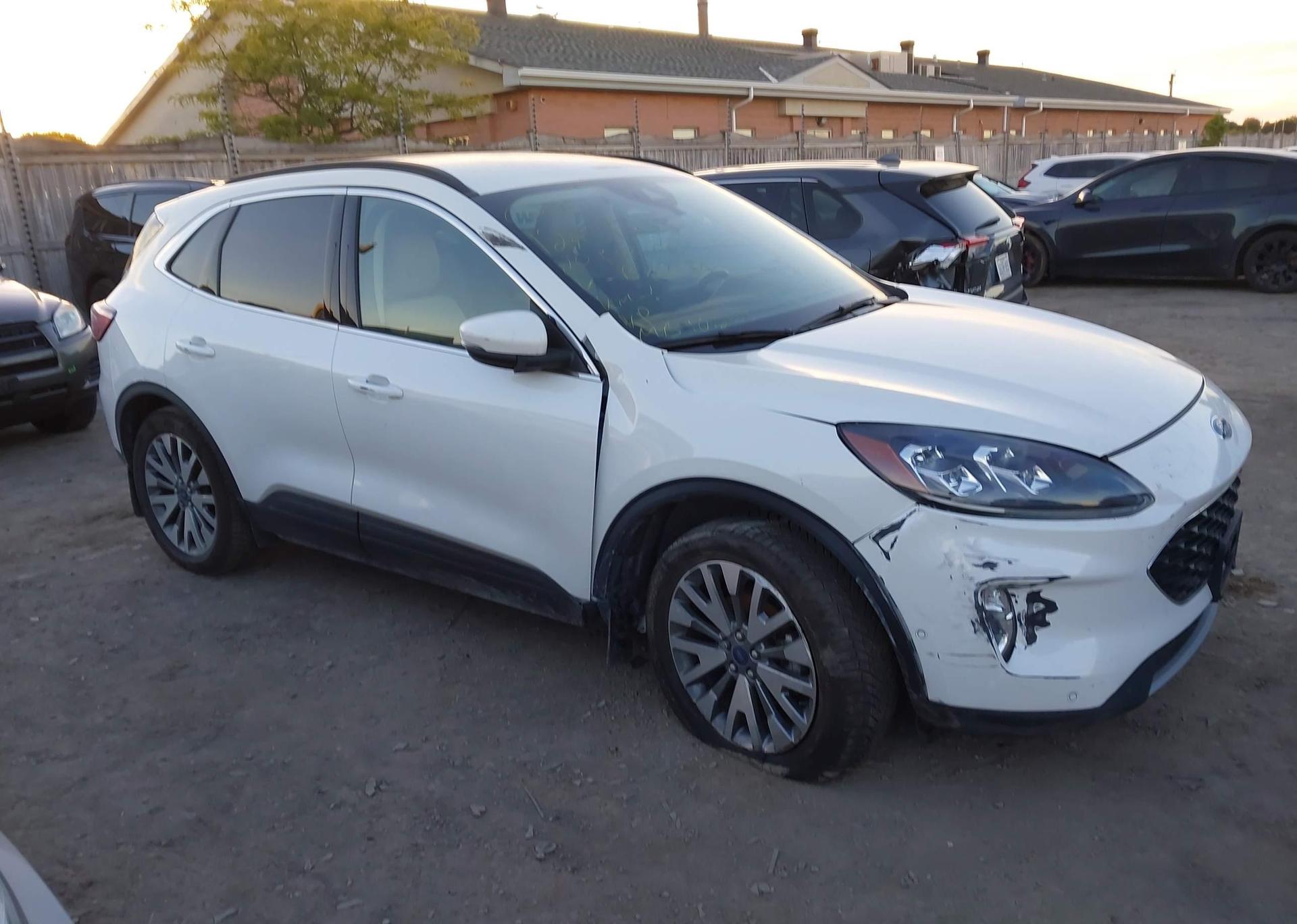 2020 FORD ESCAPE TITANIUM