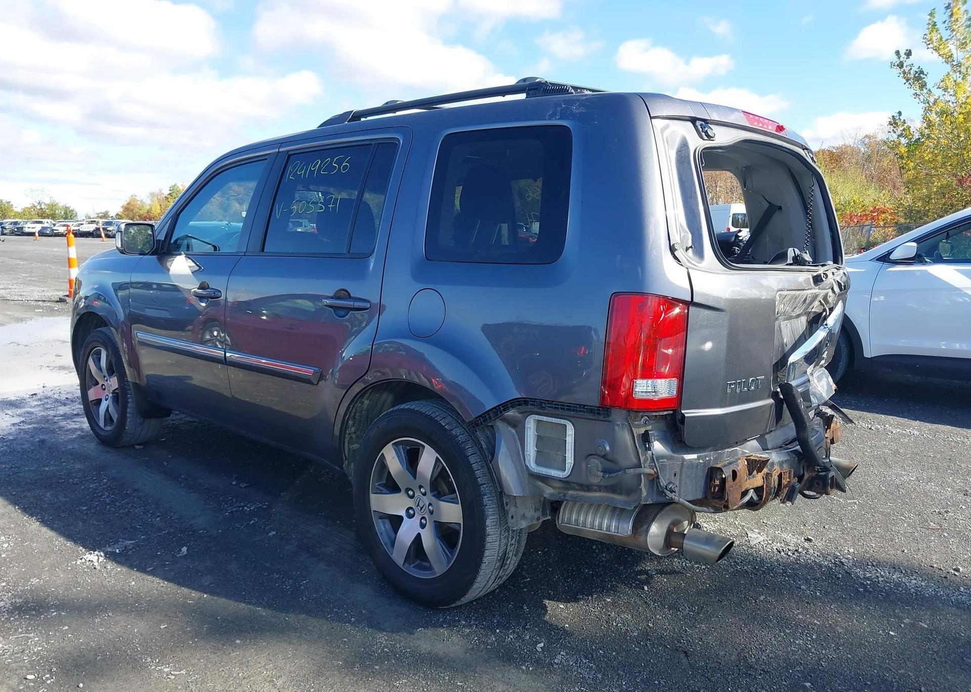 2015 HONDA PILOT TOURING