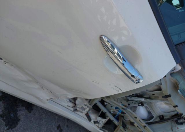2019 NISSAN LEAF S