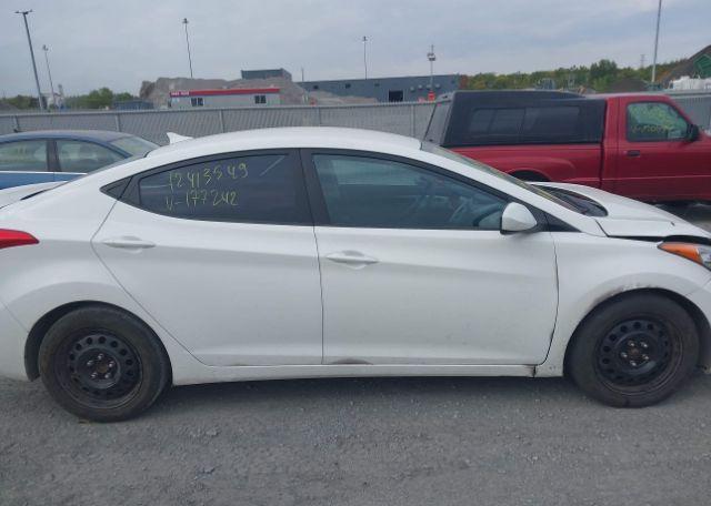 2013 HYUNDAI ELANTRA GL