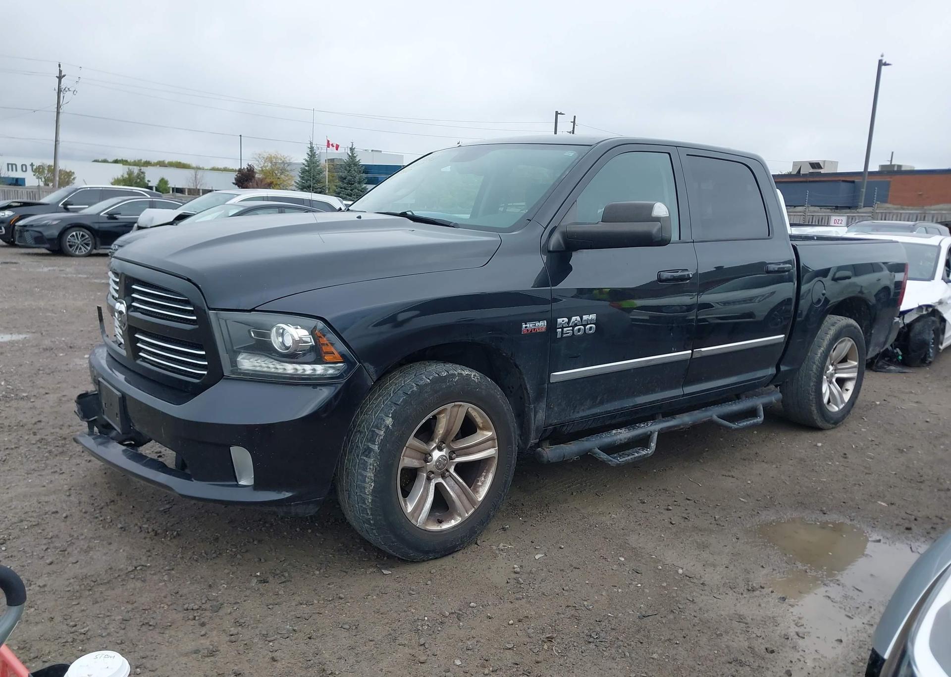 2016 RAM 1500 SPORT