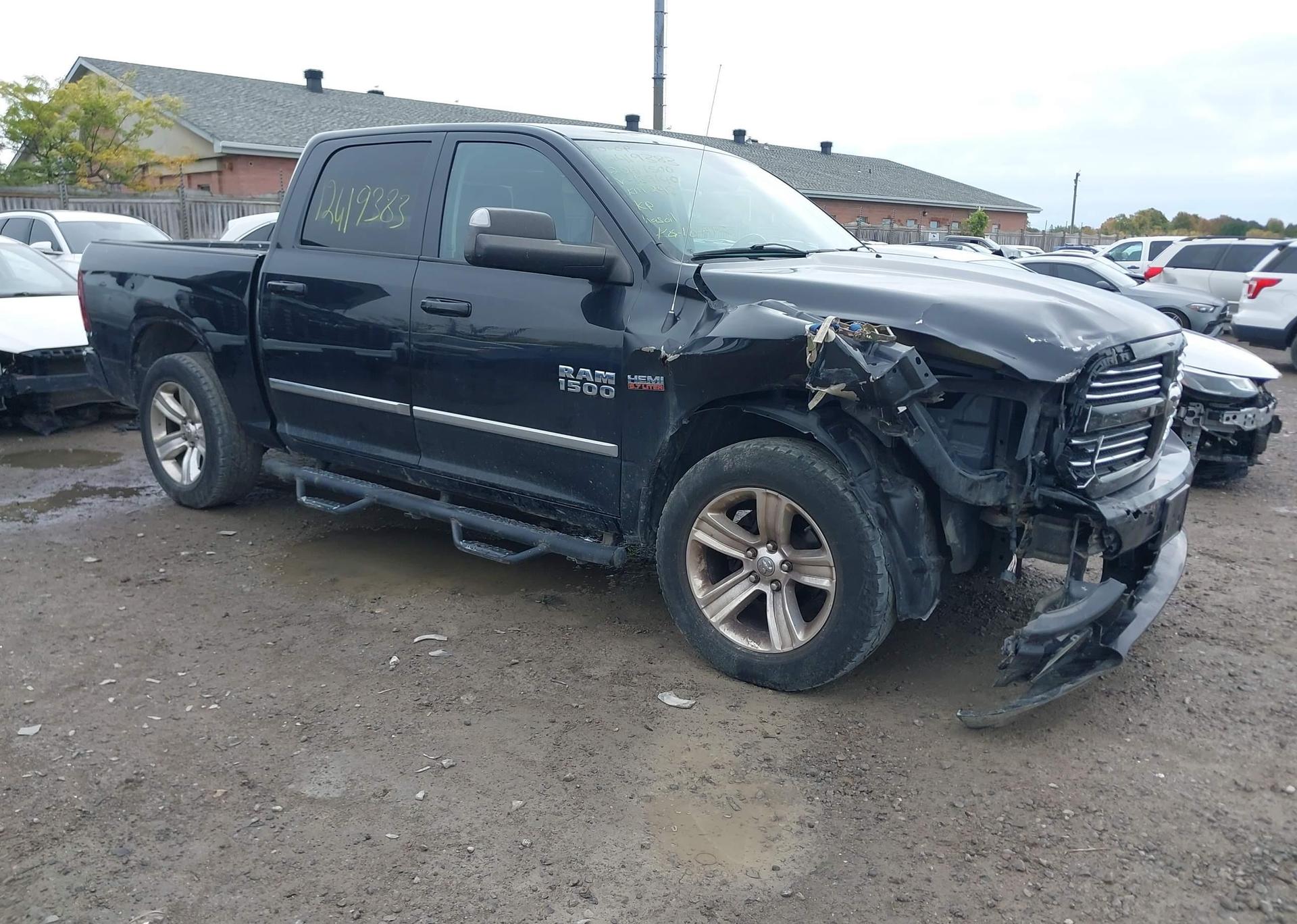 2016 RAM 1500 SPORT