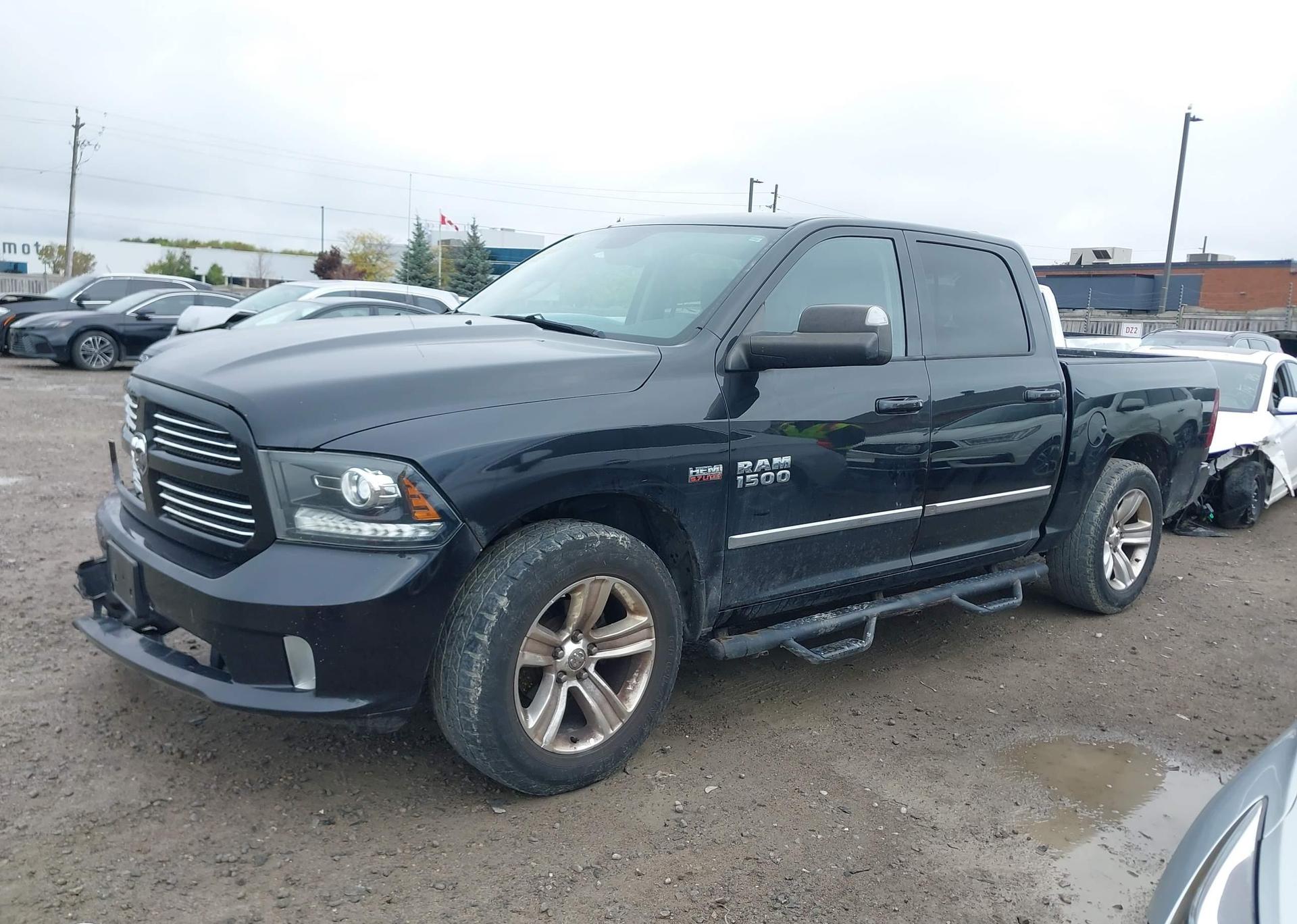 2016 RAM 1500 SPORT