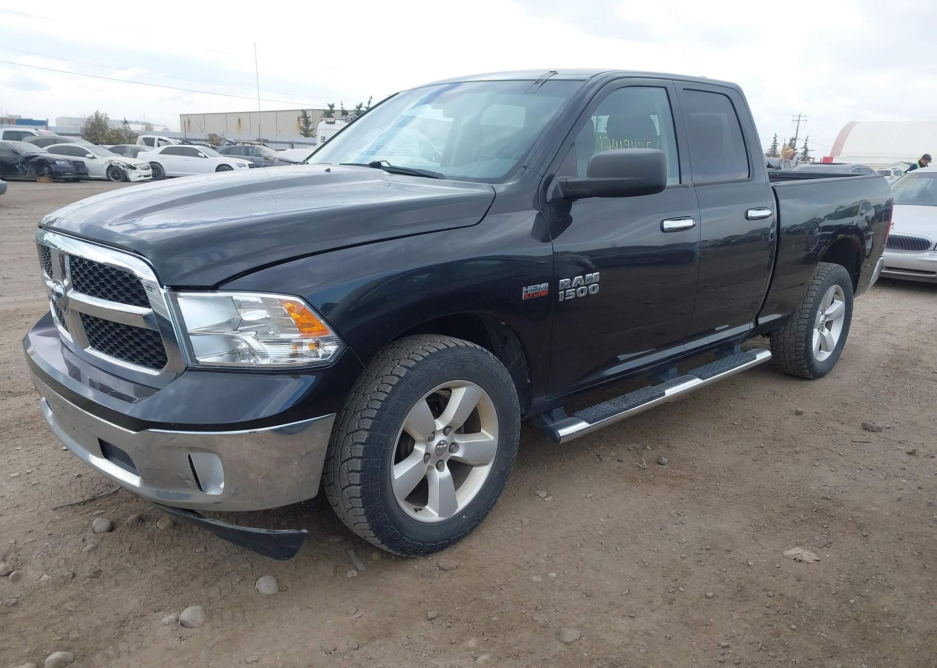 2015 RAM 1500 SLT