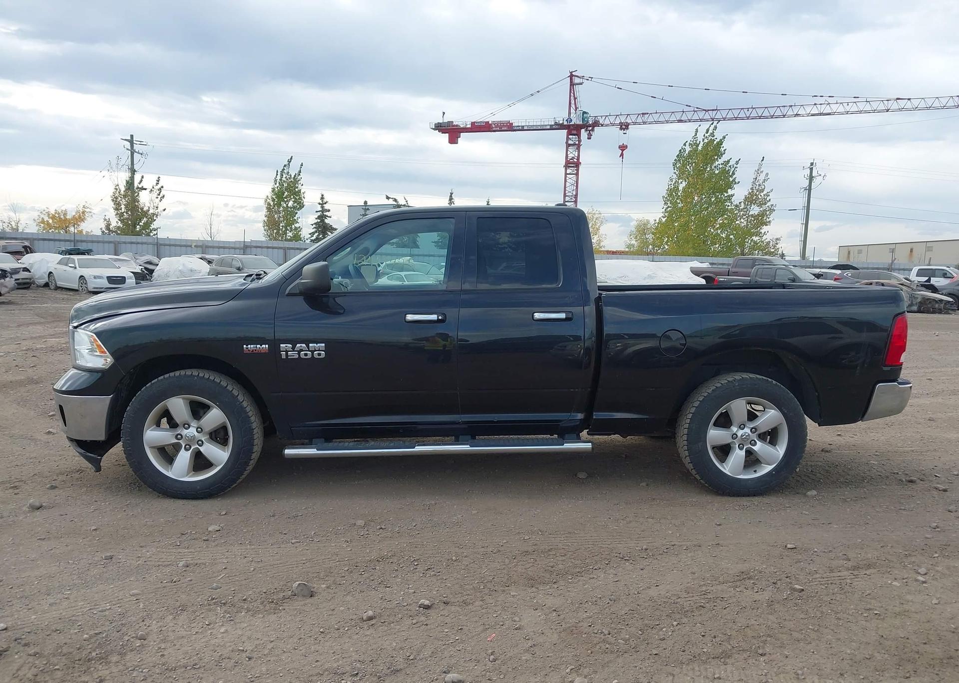 2015 RAM 1500 SLT