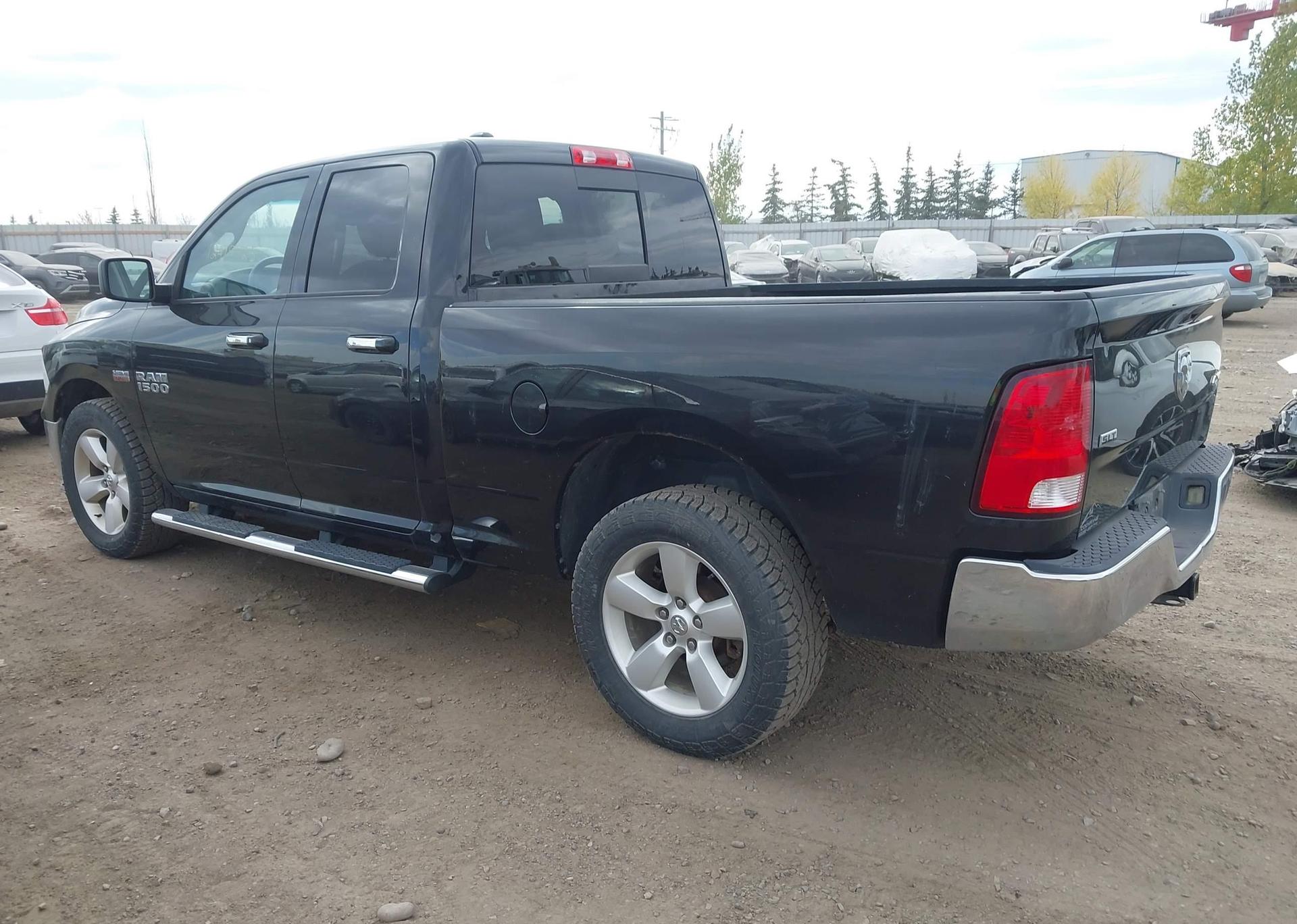 2015 RAM 1500 SLT