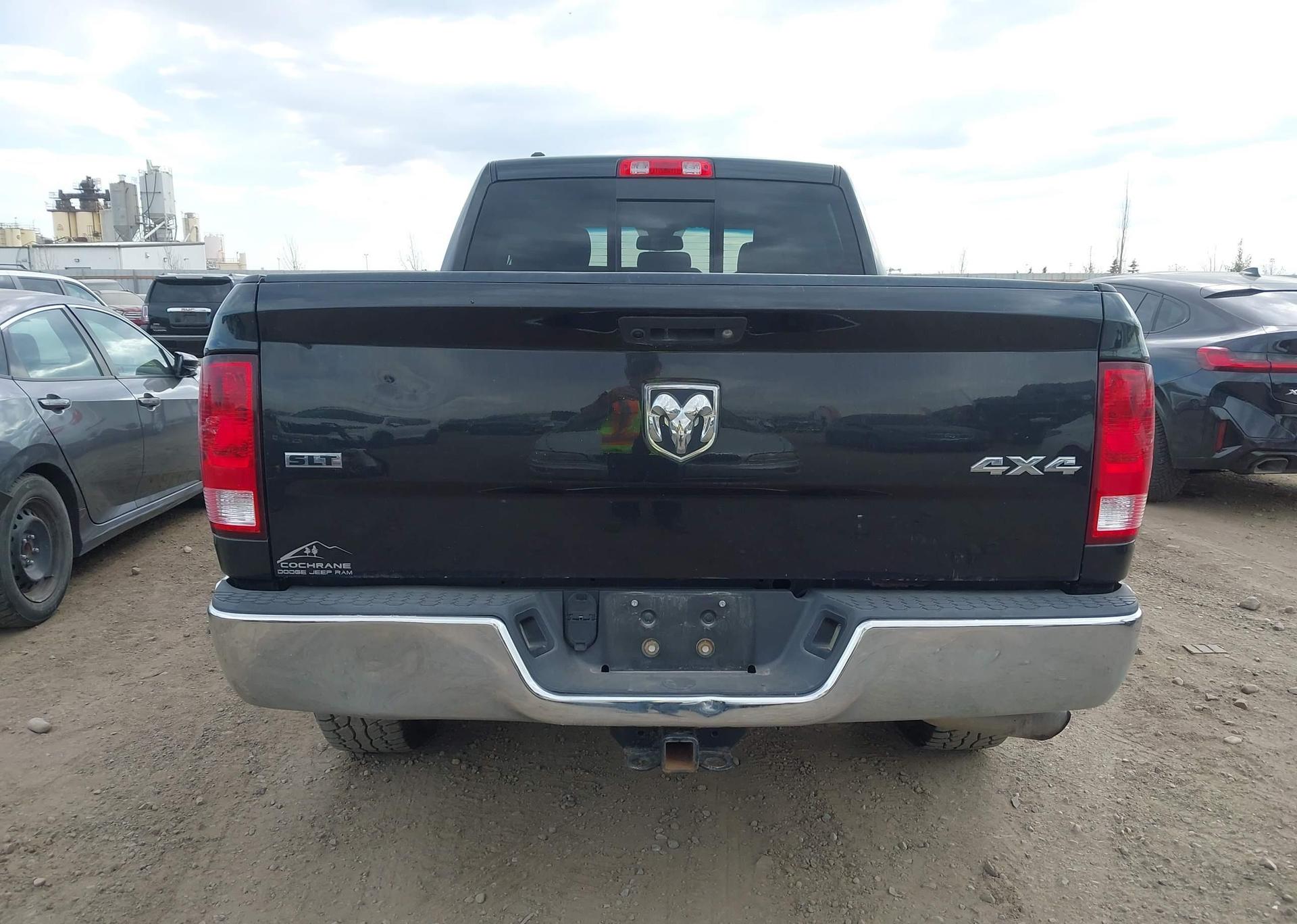 2015 RAM 1500 SLT