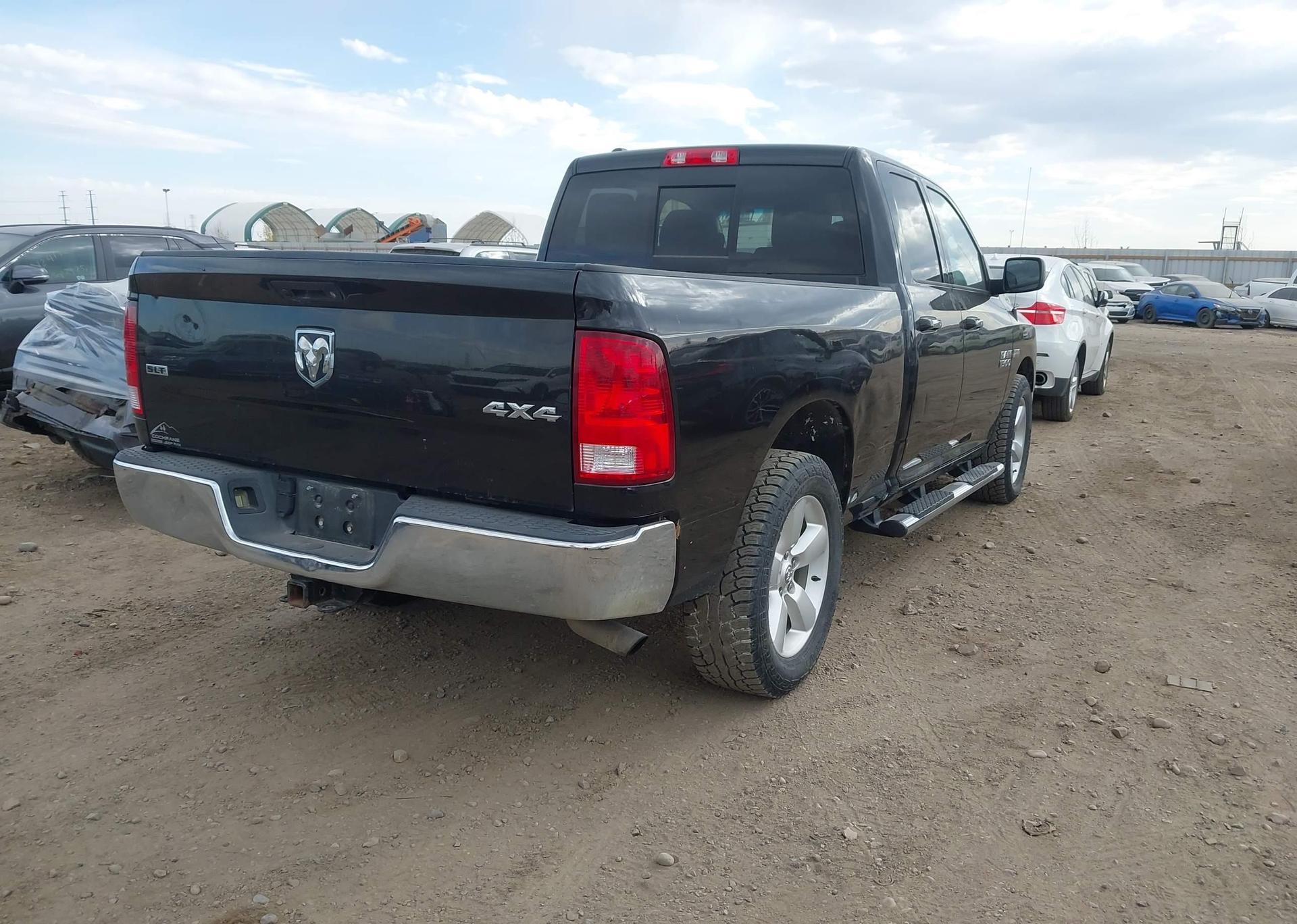 2015 RAM 1500 SLT