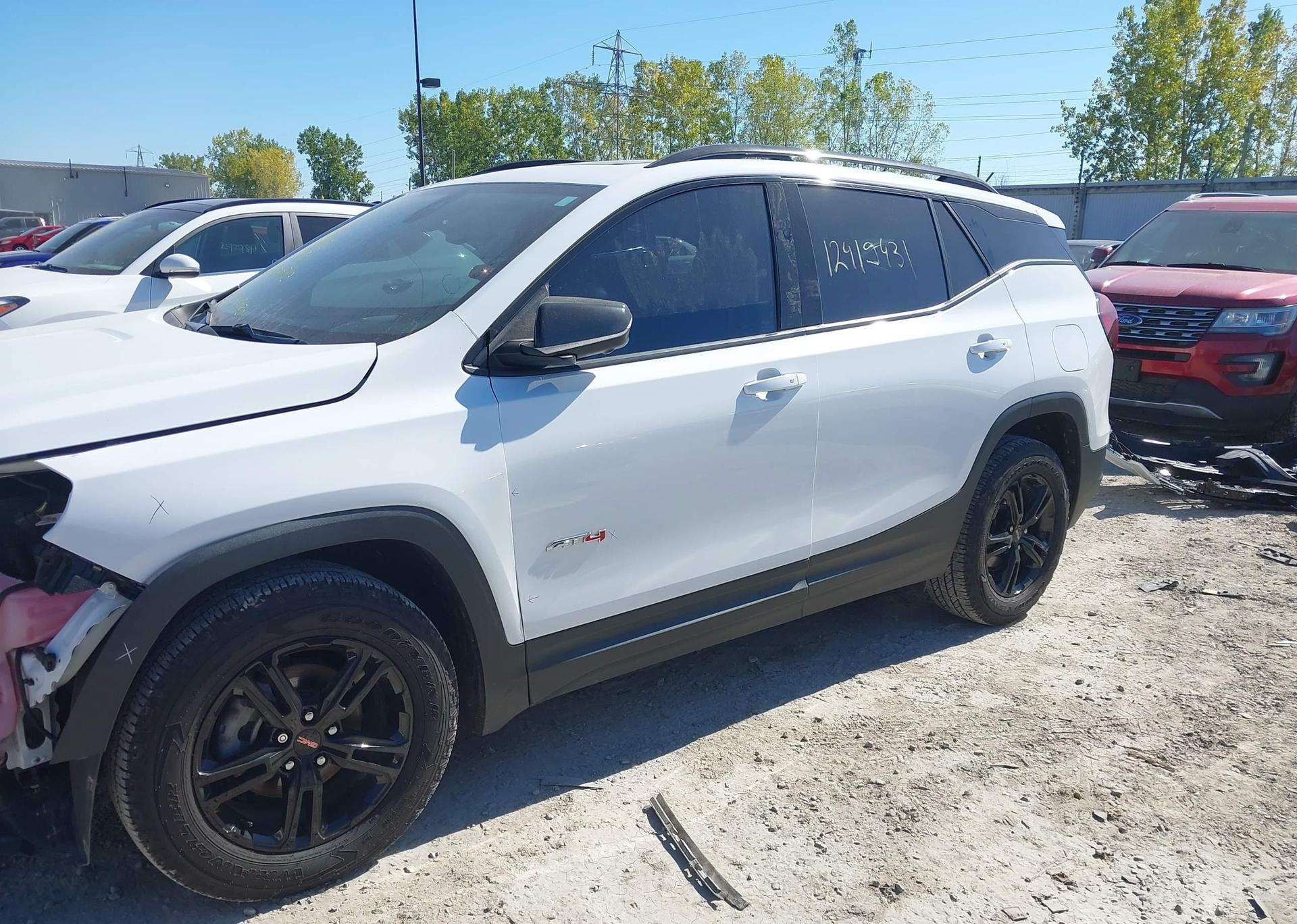 2022 GMC TERRAIN AT4