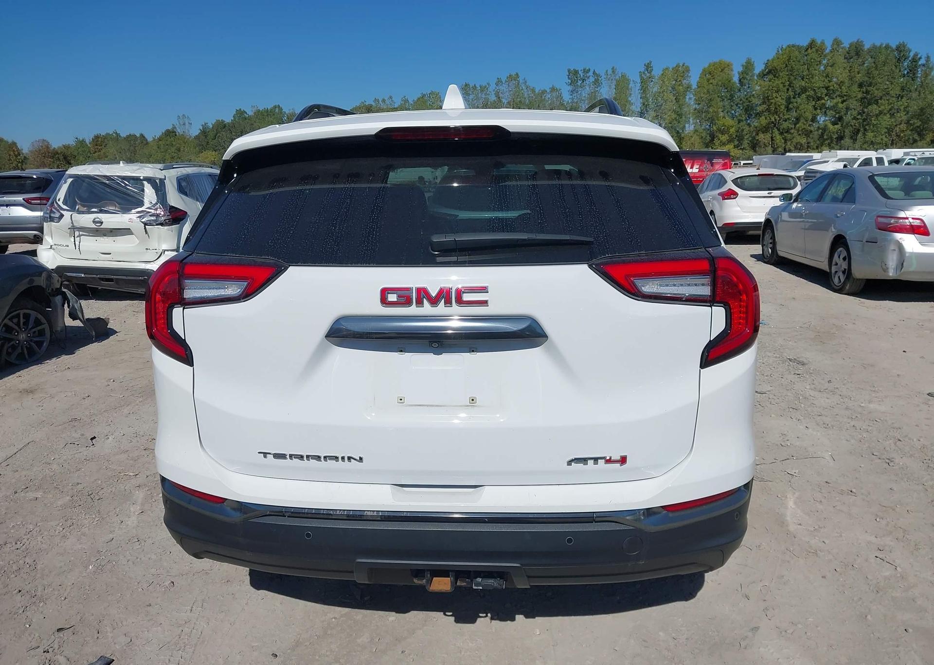 2022 GMC TERRAIN AT4