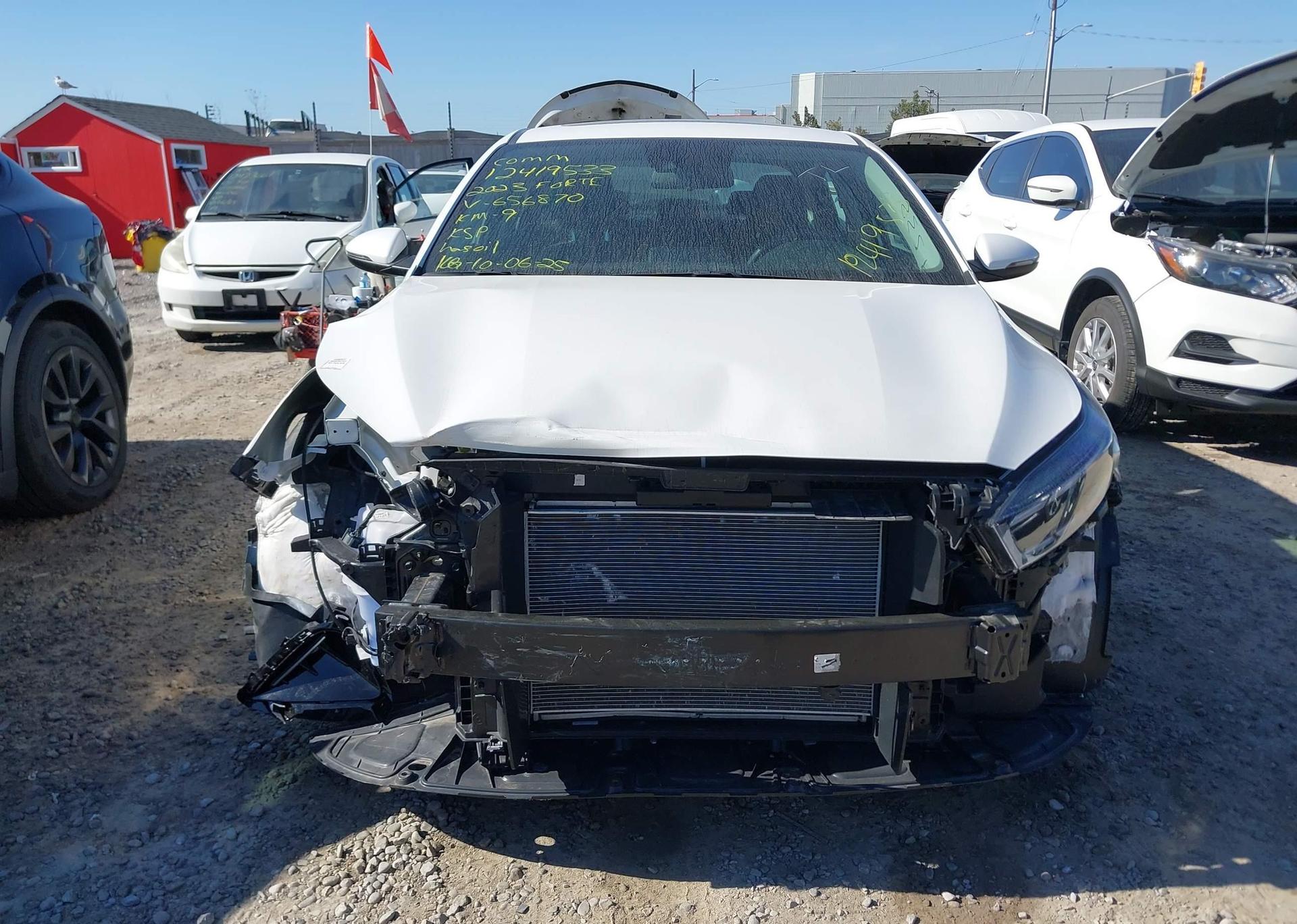 2023 KIA FORTE EX