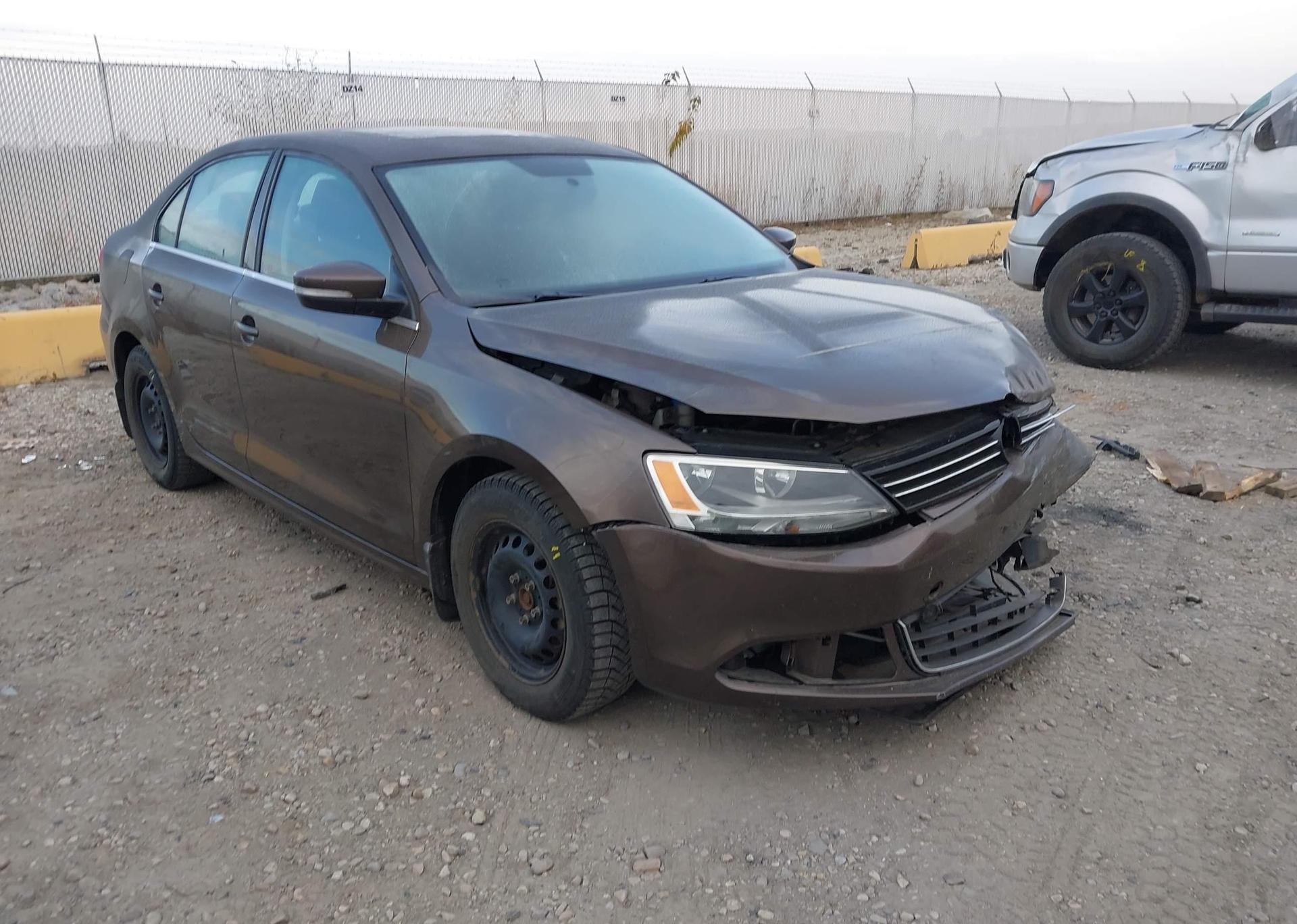2013 VOLKSWAGEN JETTA SE