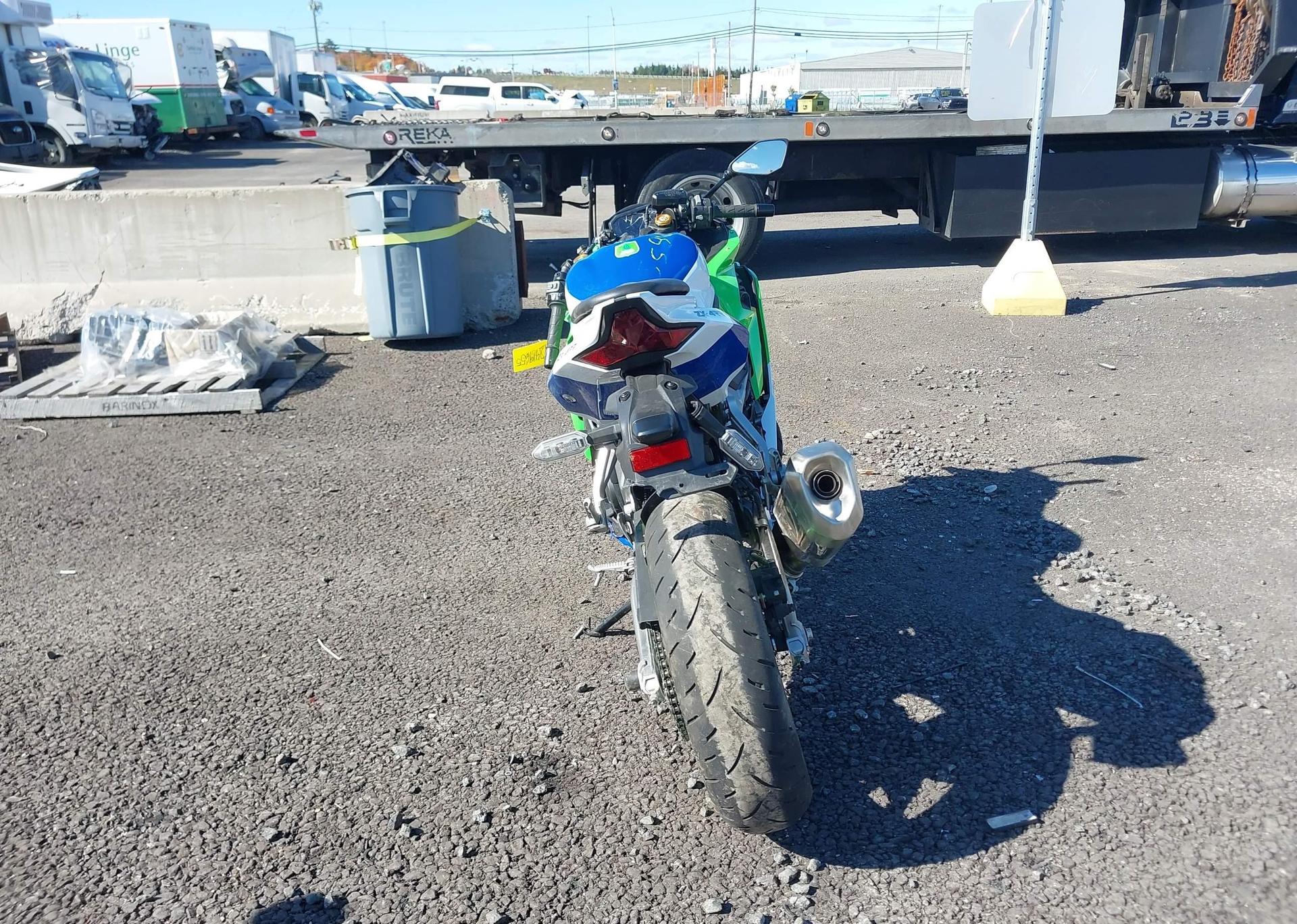 2024 KAWASAKI ZX400 S