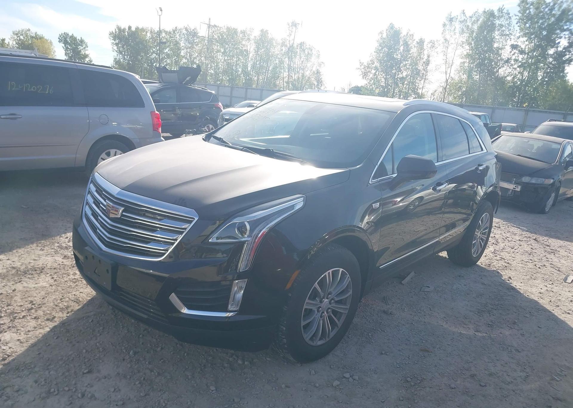 2017 CADILLAC XT5