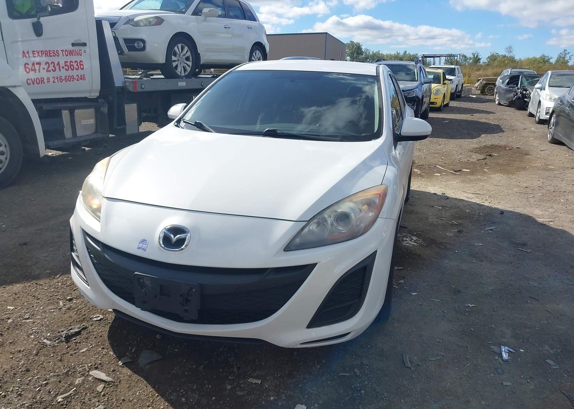 2010 MAZDA 3 I