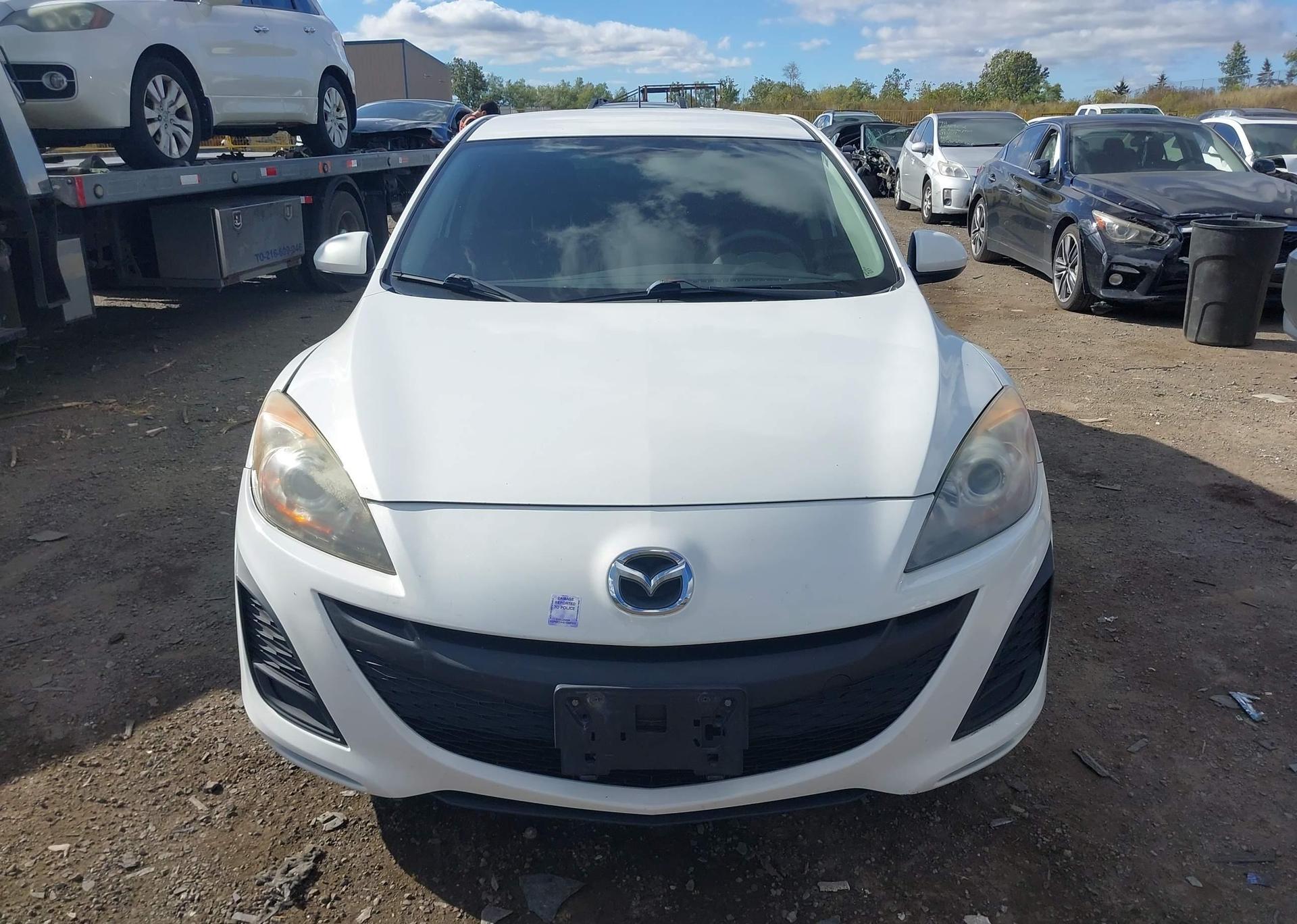 2010 MAZDA 3 I