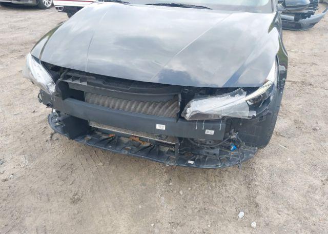 2023 HYUNDAI ELANTRA PREFERRED IVT
