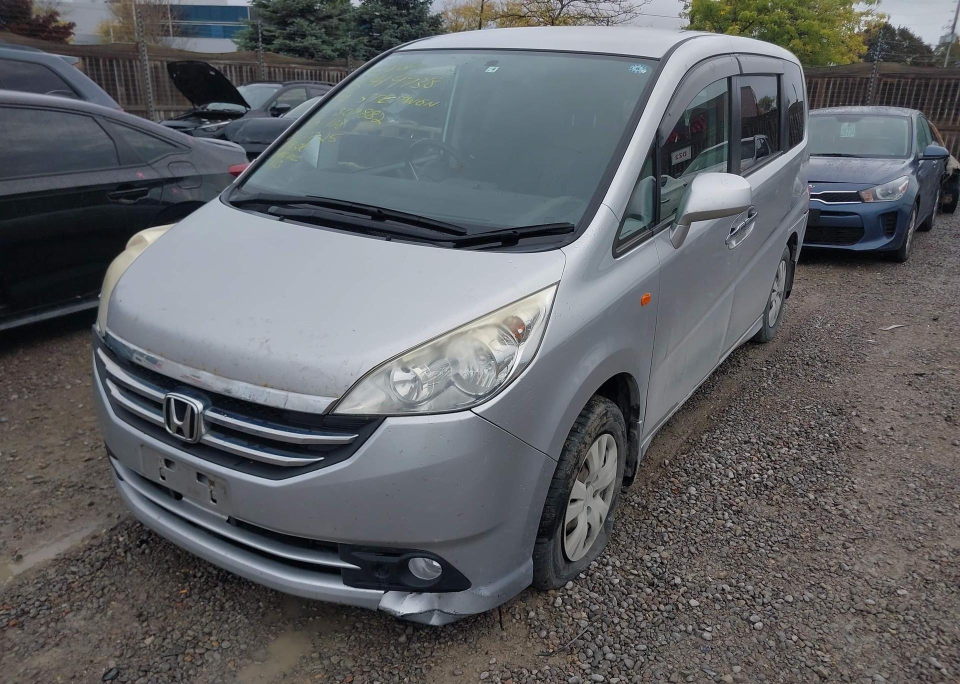 2009 HONDA STEPWGN