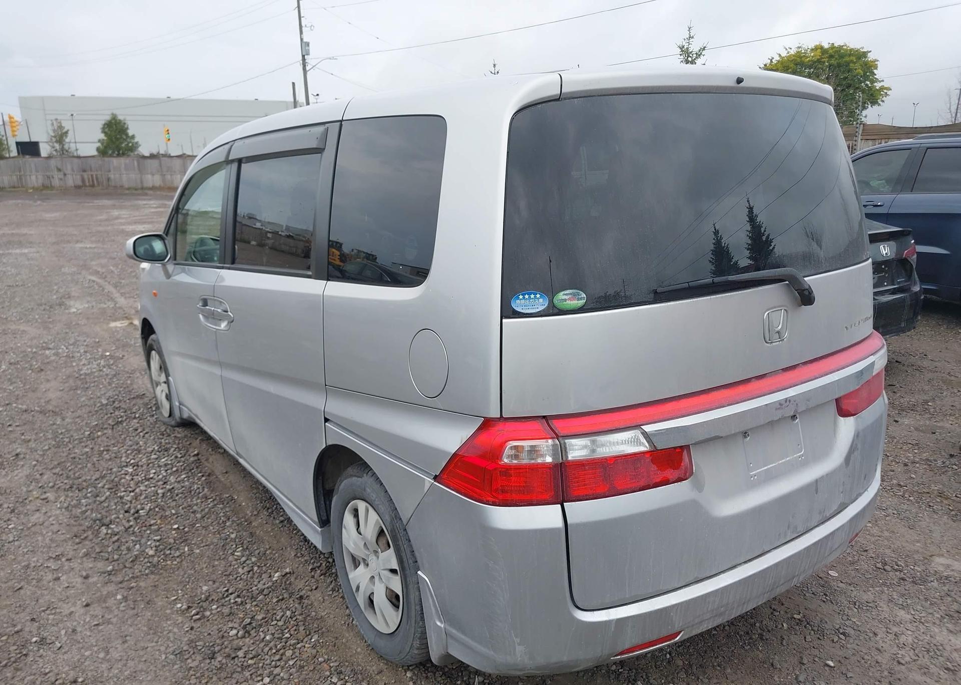 2009 HONDA STEPWGN