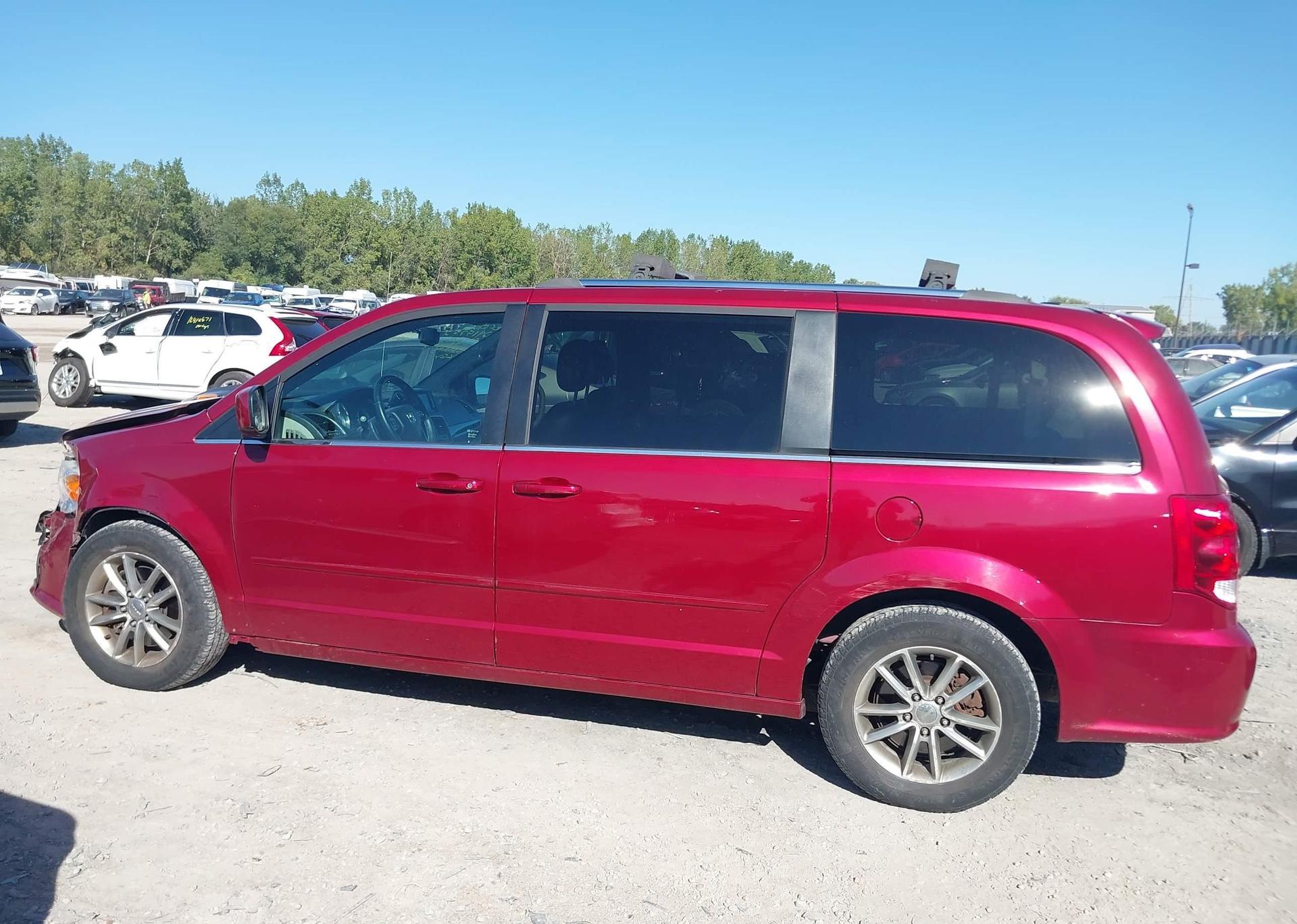 2015 DODGE GRAND CARAVAN SE