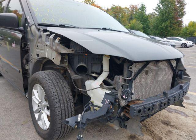 2016 DODGE GRAND CARAVAN SE
