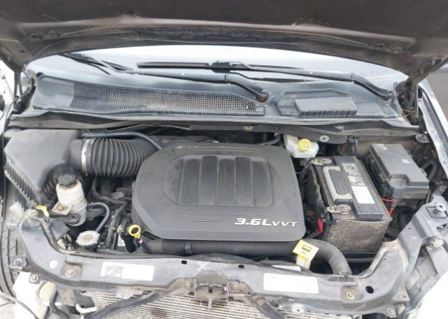 2016 DODGE GRAND CARAVAN SE