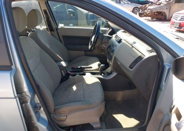 2009 FORD FOCUS SE