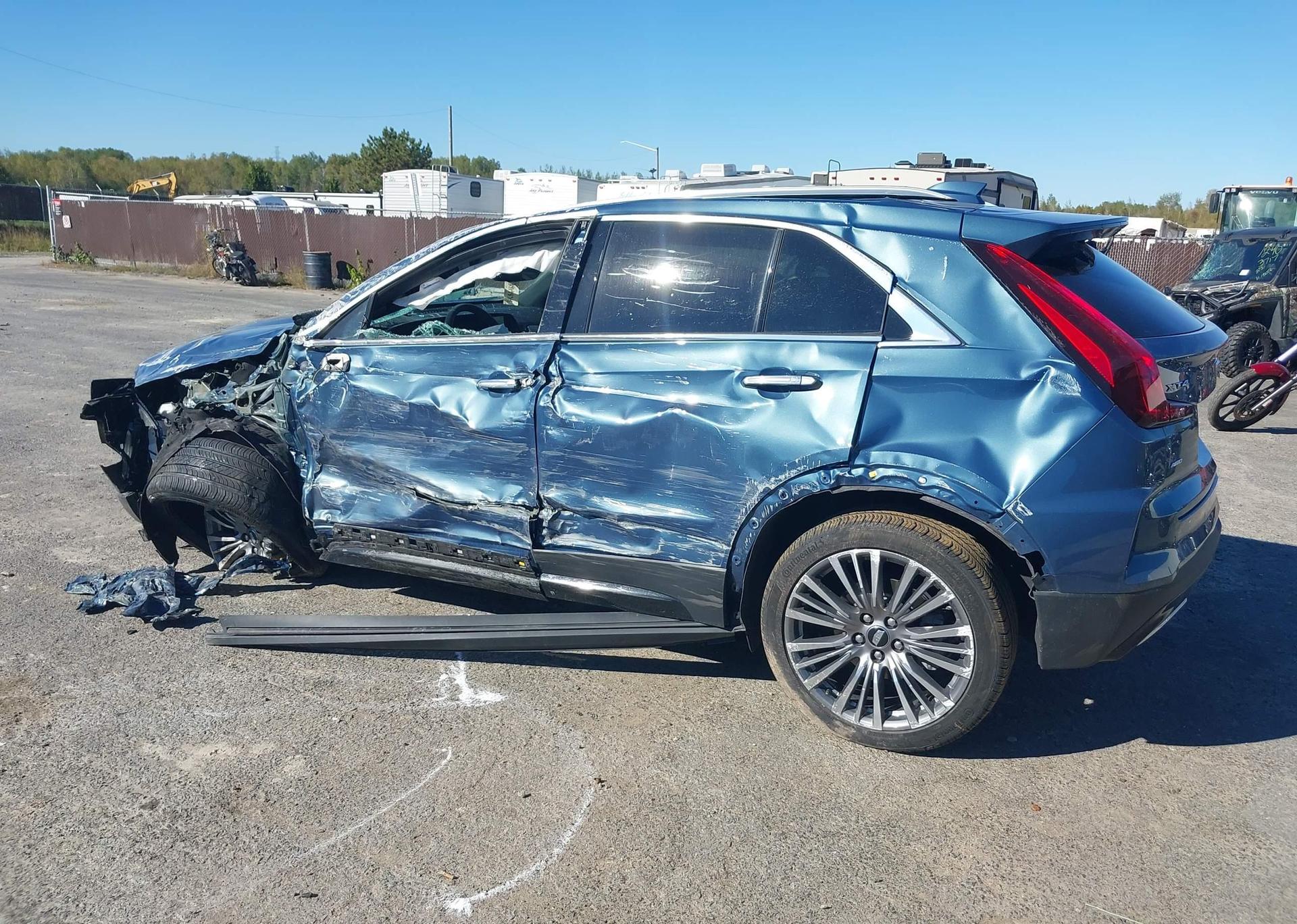 2024 CADILLAC XT4
