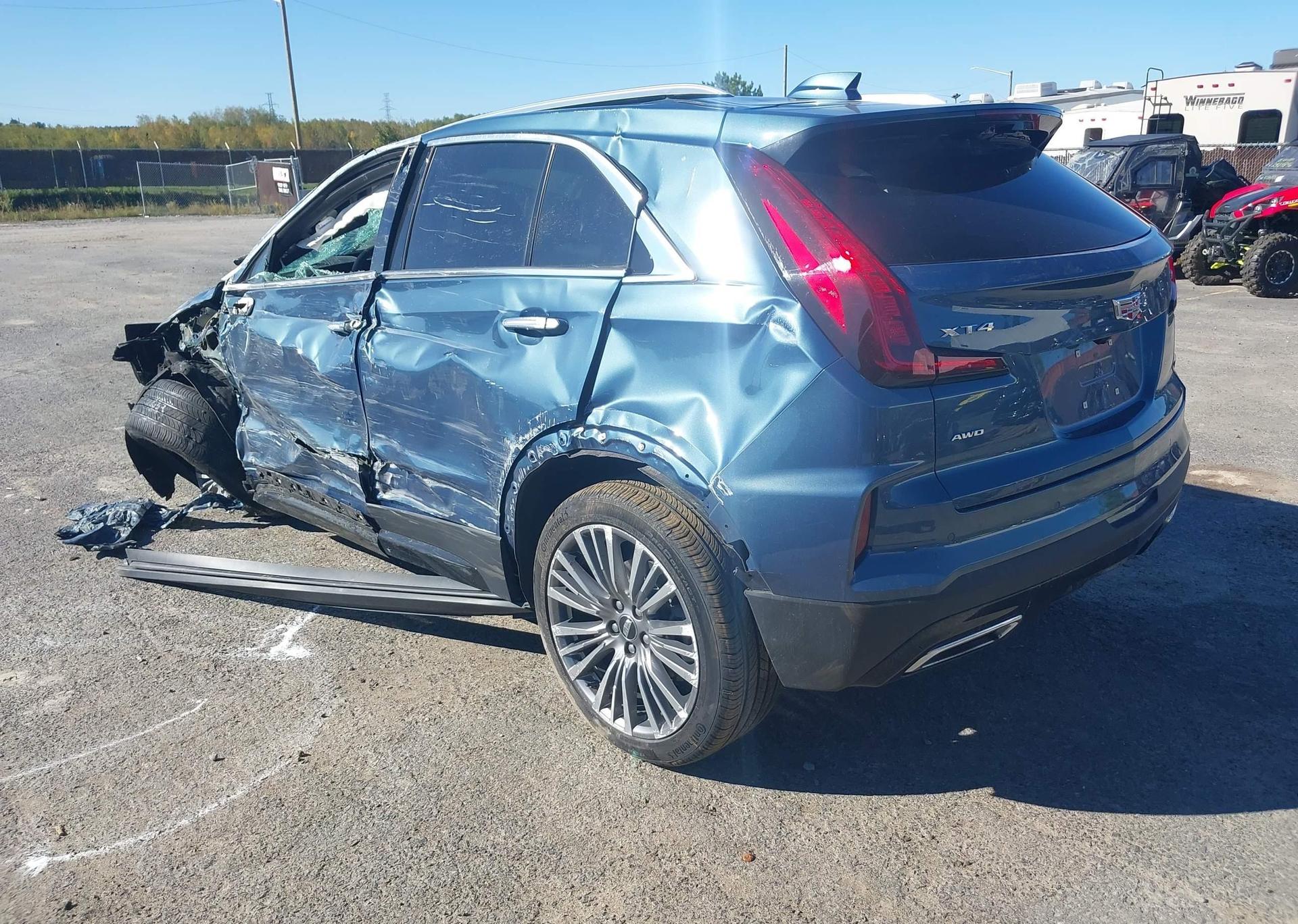 2024 CADILLAC XT4
