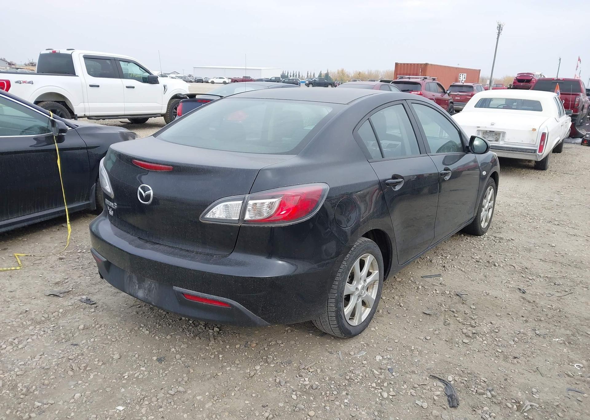 2010 MAZDA 3 I