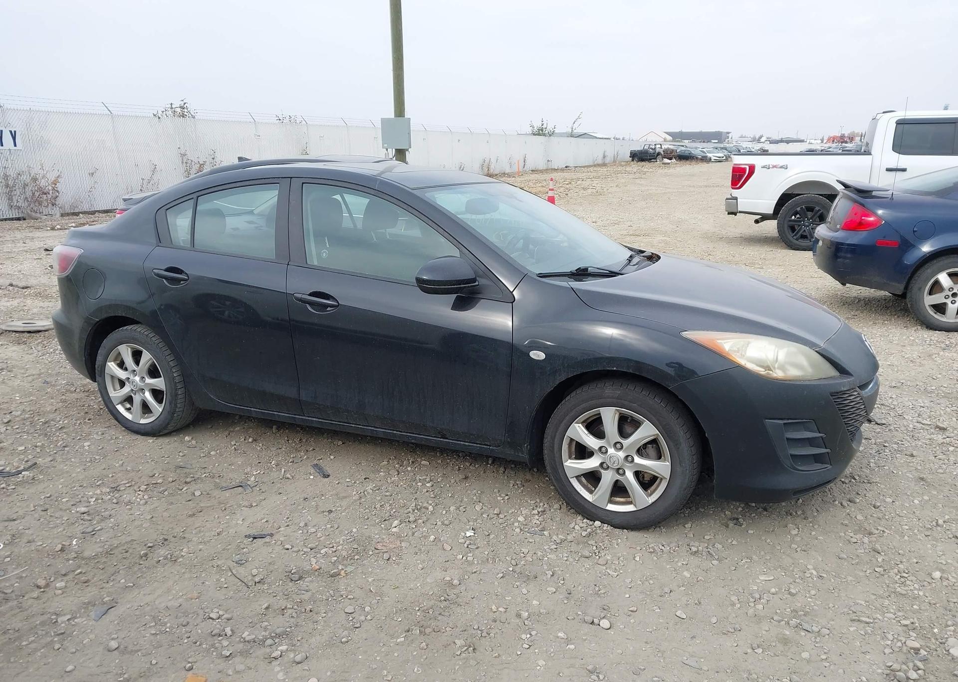 2010 MAZDA 3 I