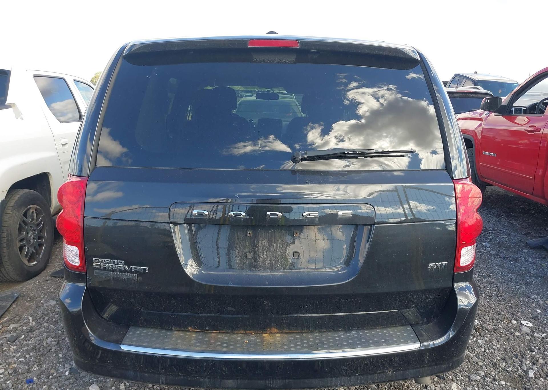 2016 DODGE GRAND CARAVAN SE