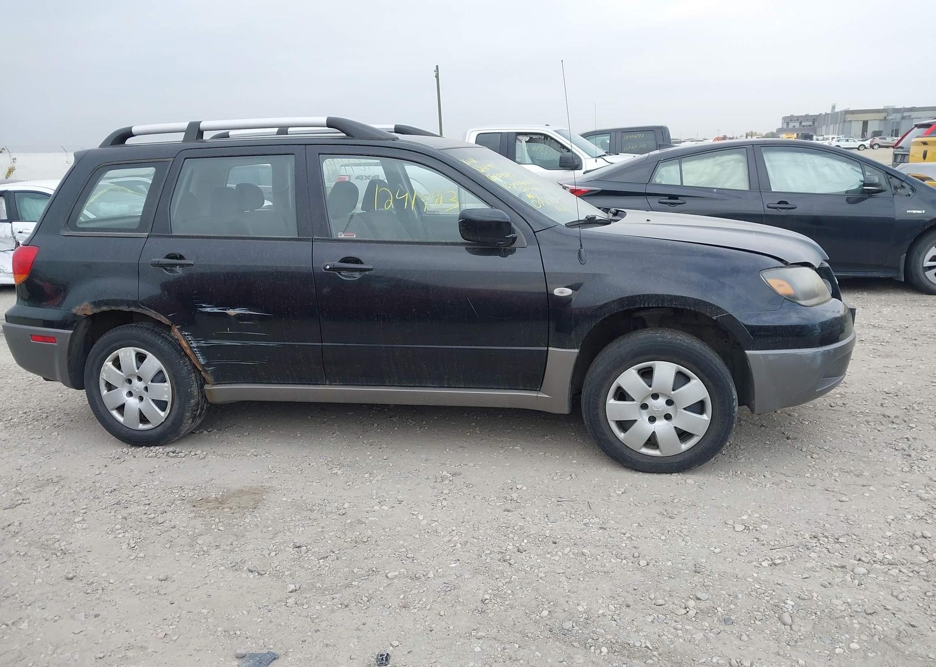 2003 MITSUBISHI OUTLANDER LS