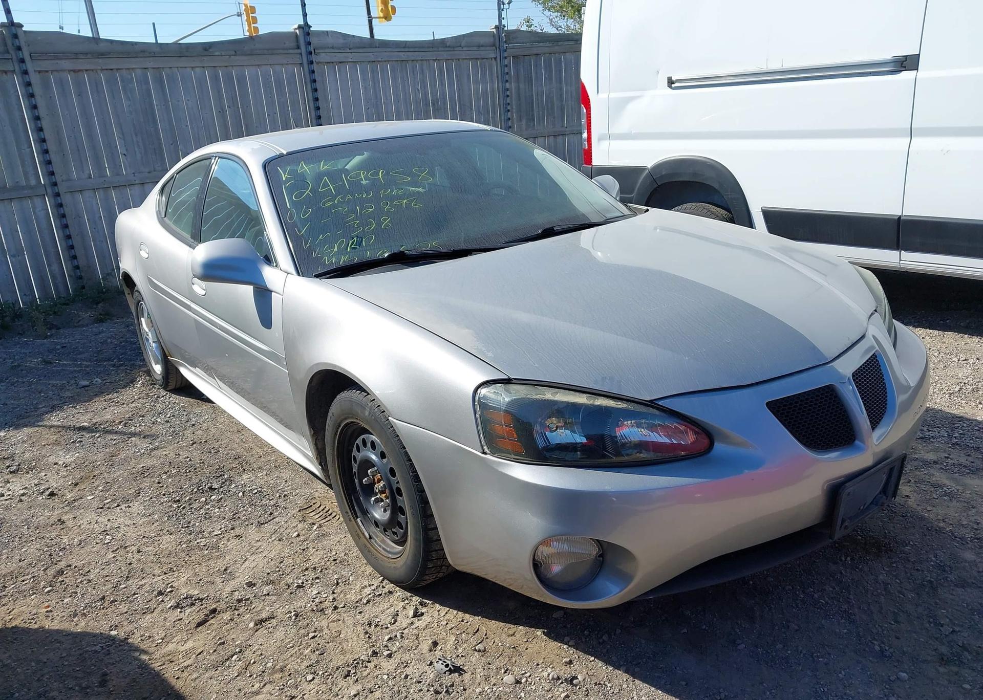 2006 PONTIAC GRAND PRIX