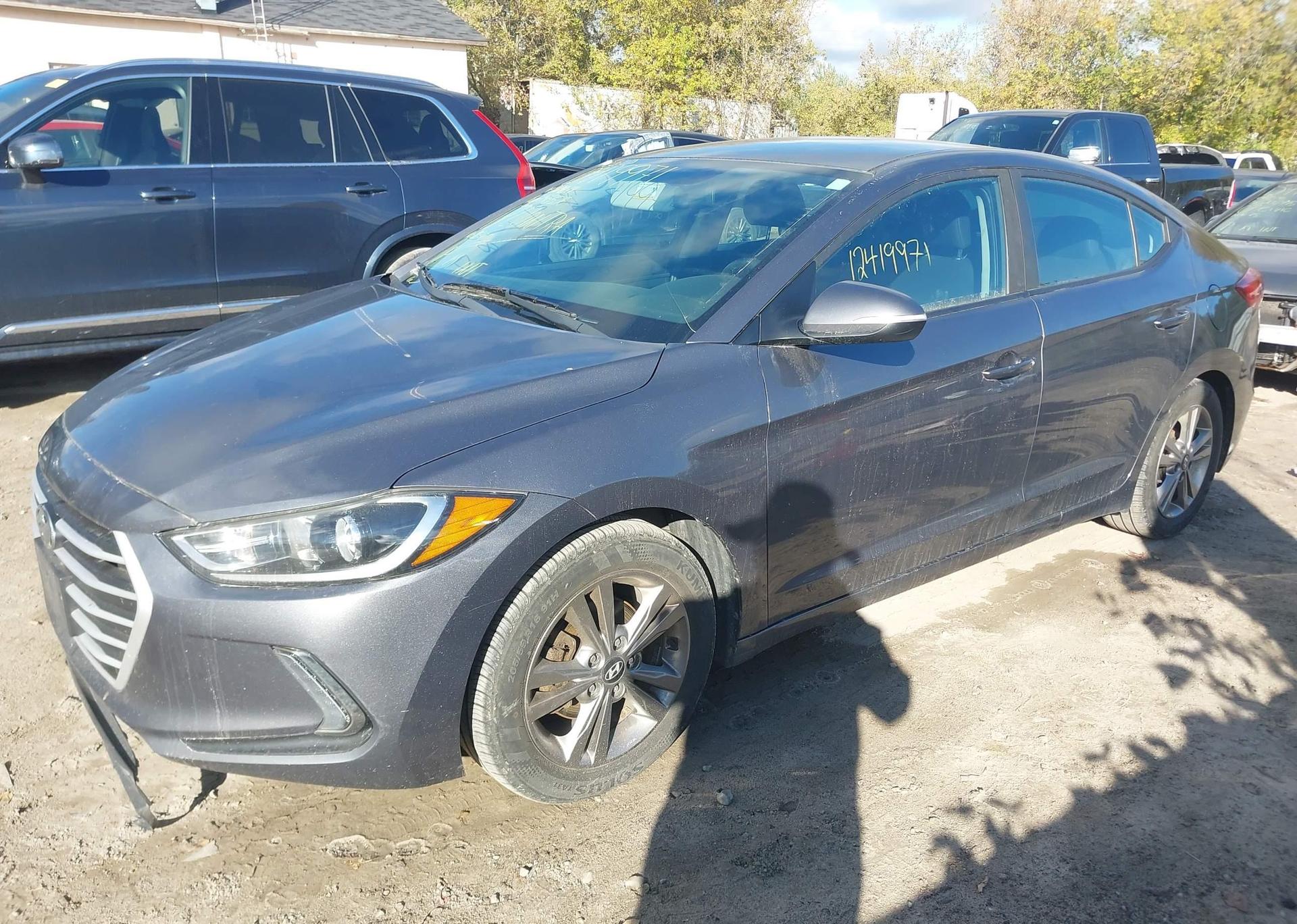 2017 HYUNDAI ELANTRA SE