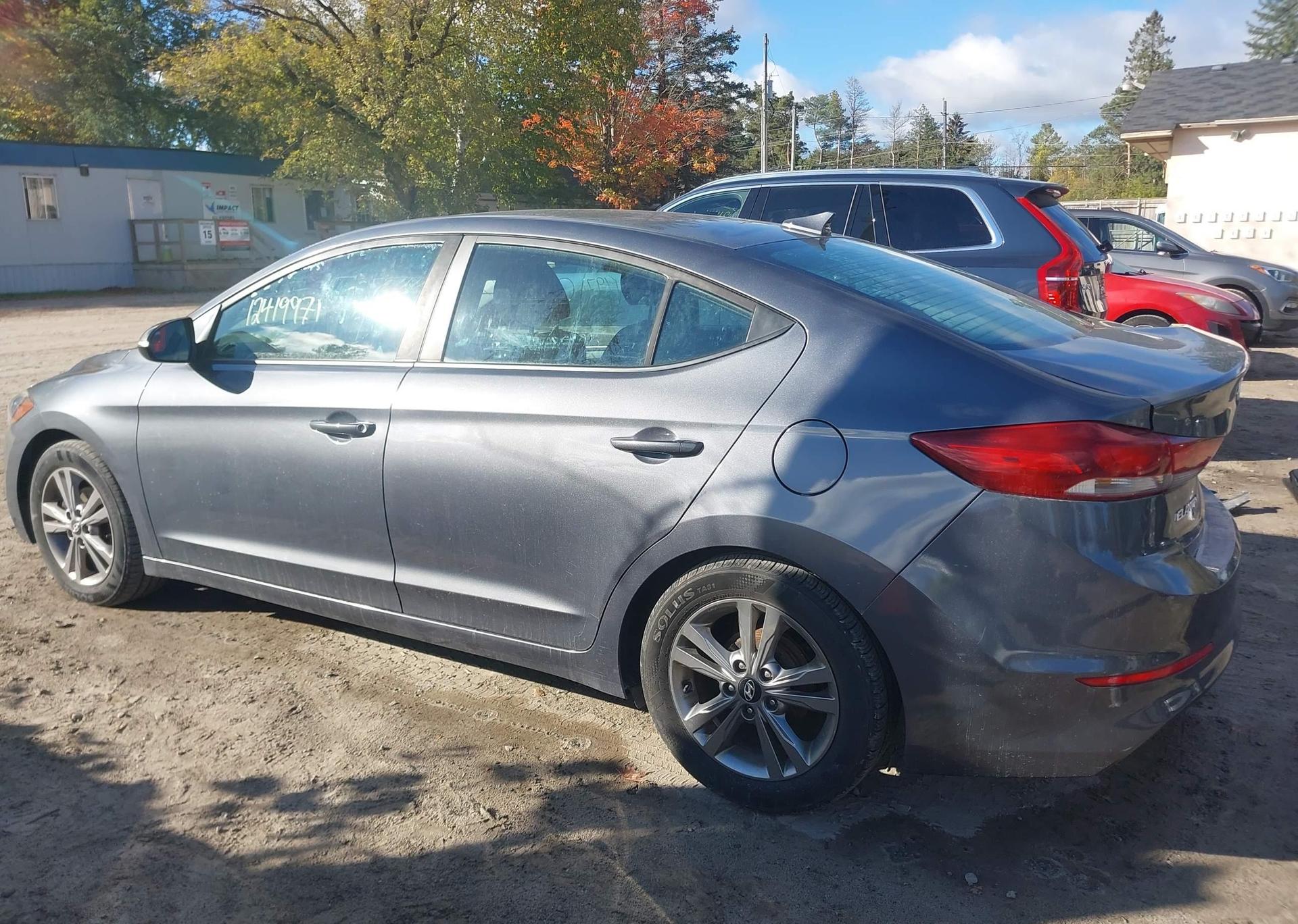 2017 HYUNDAI ELANTRA SE